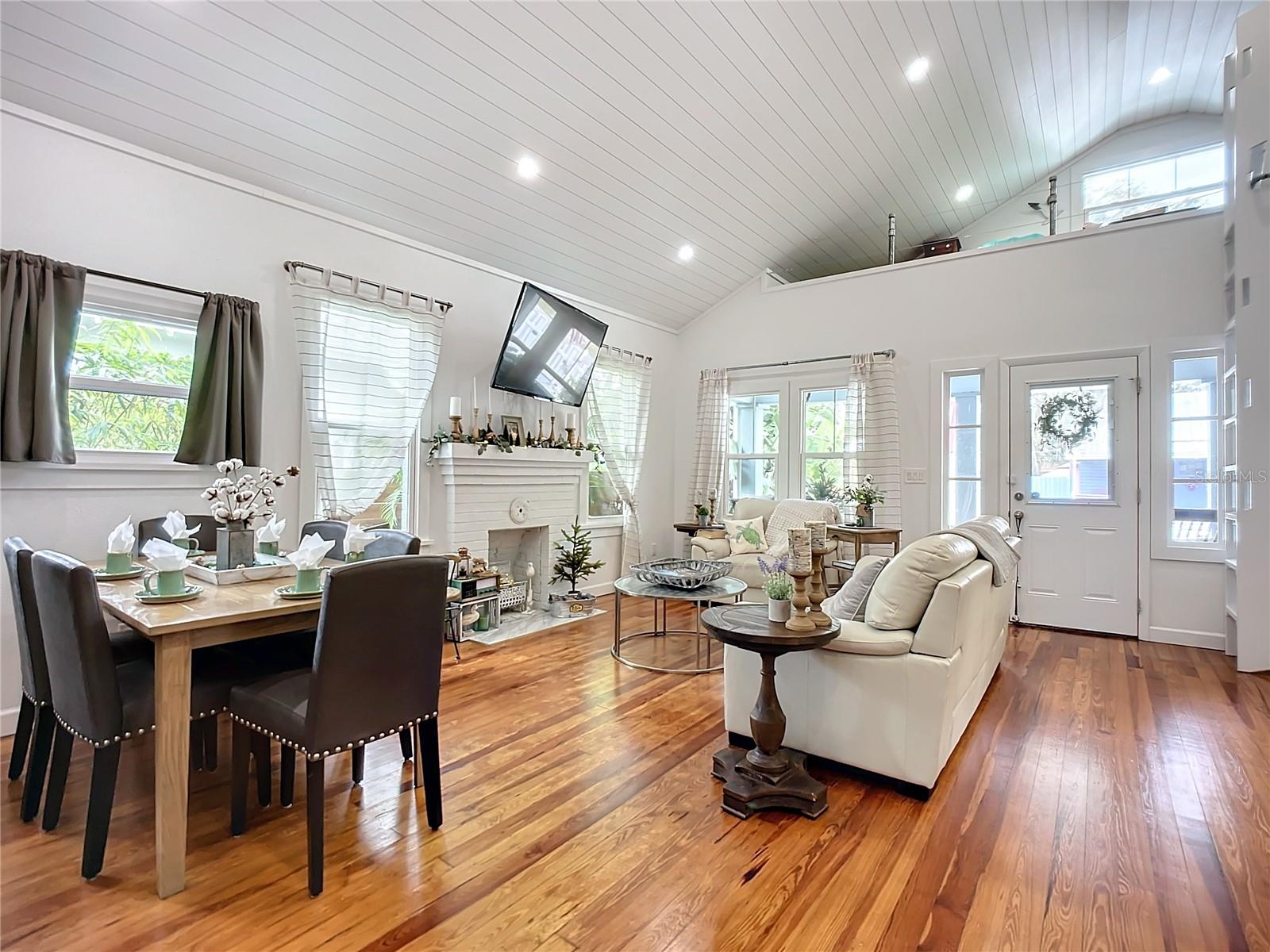216 MURRAY ST, NEW SMYRNA BEACH, FL, 32168
