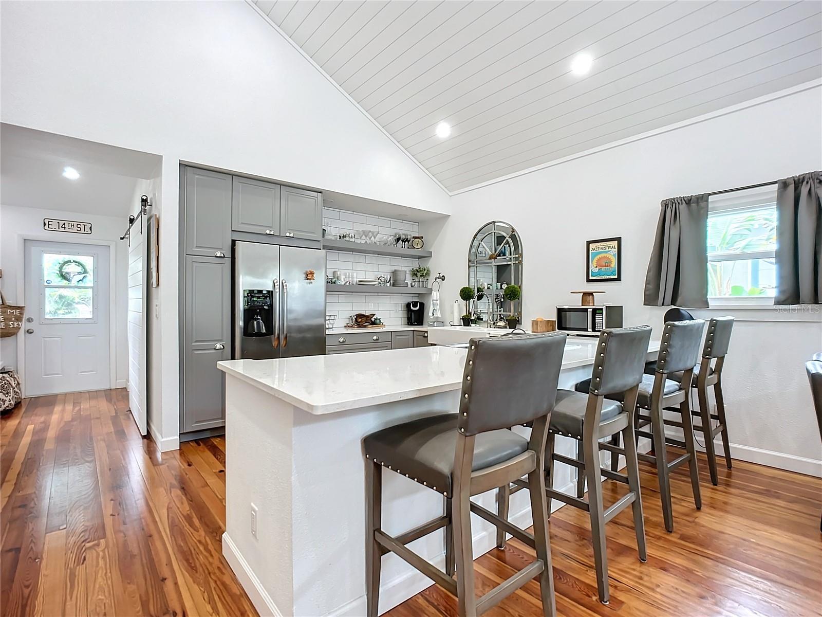 216 MURRAY ST, NEW SMYRNA BEACH, FL, 32168