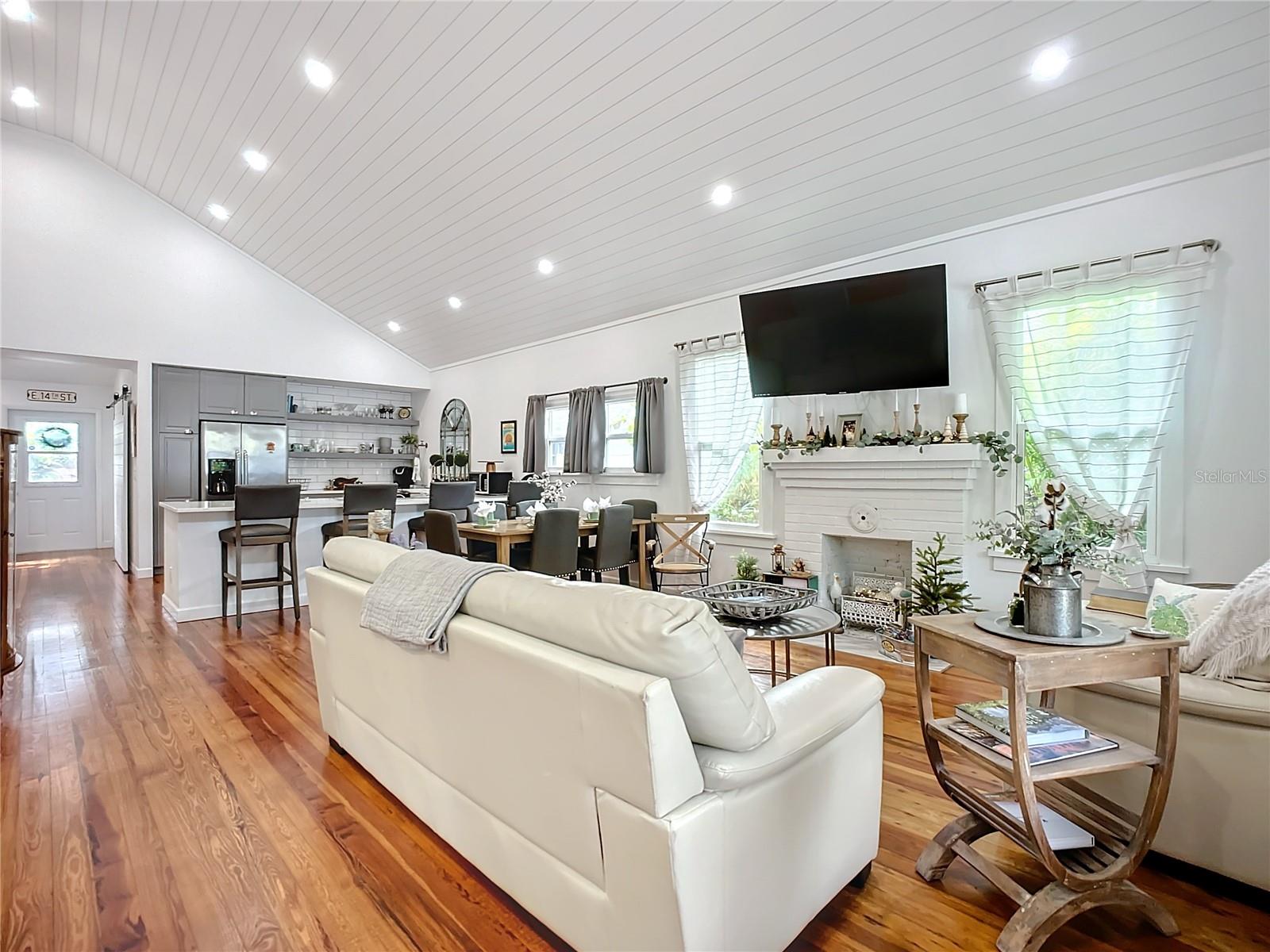 216 MURRAY ST, NEW SMYRNA BEACH, FL, 32168