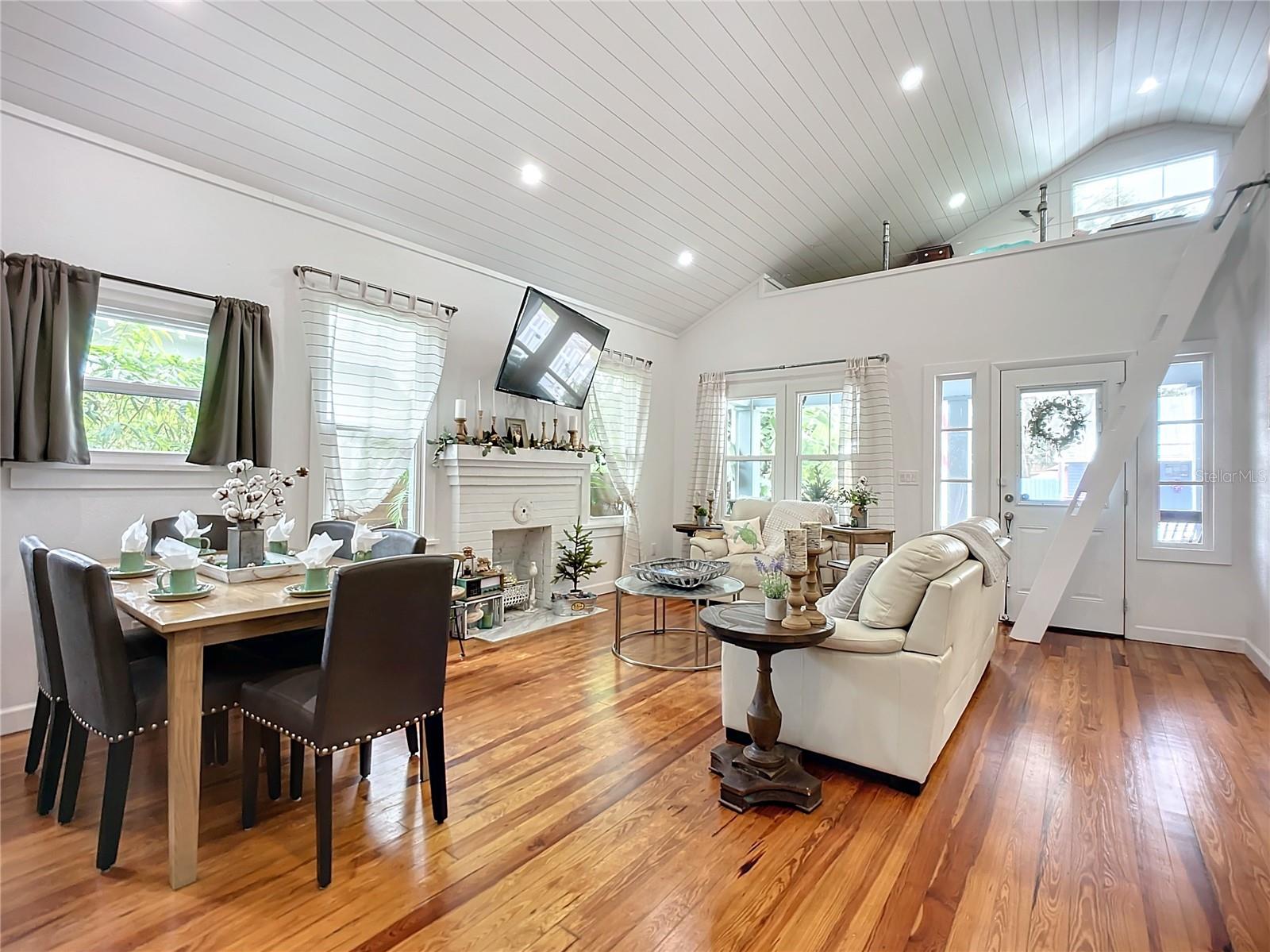 216 MURRAY ST, NEW SMYRNA BEACH, FL, 32168