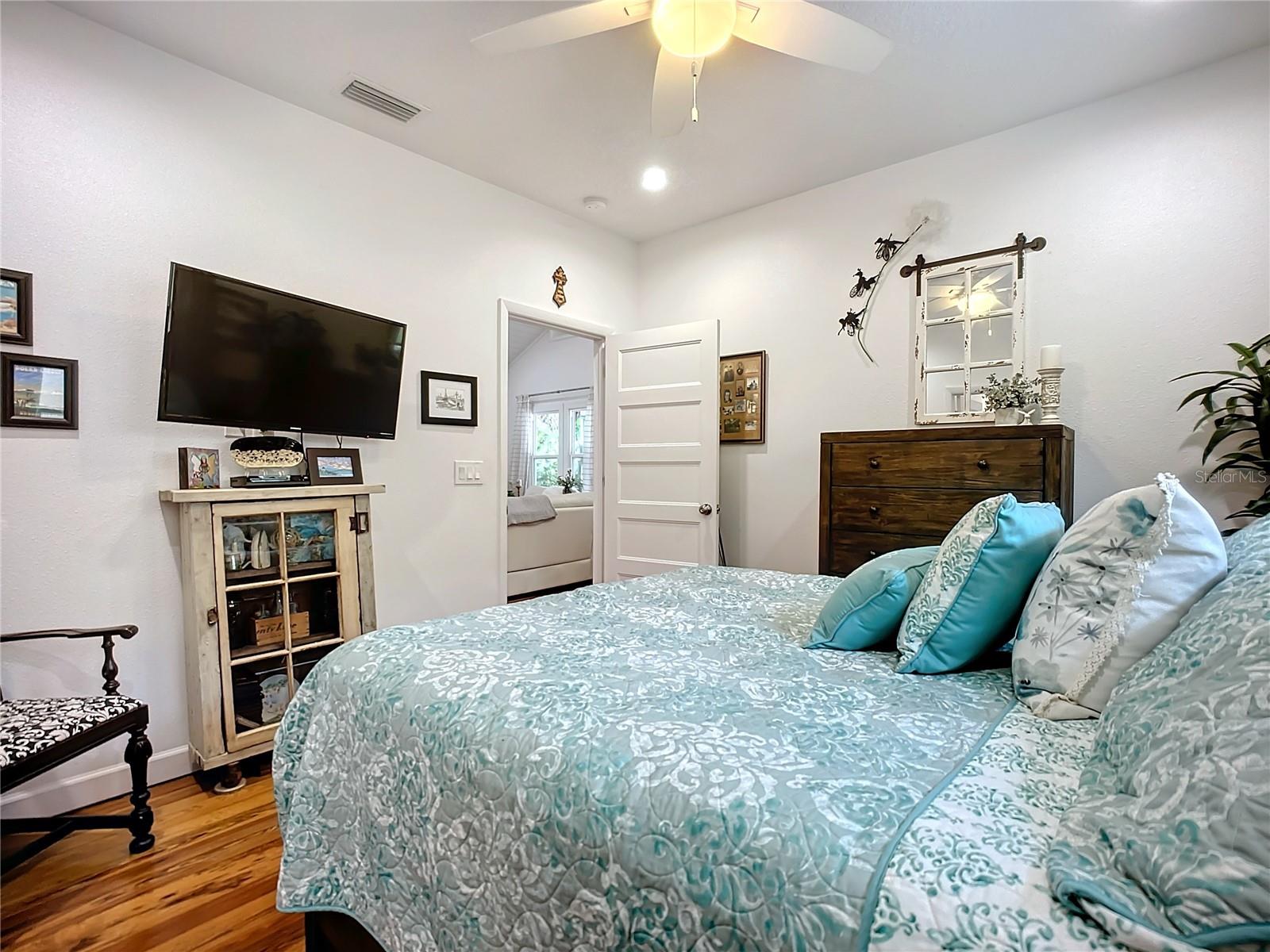 216 MURRAY ST, NEW SMYRNA BEACH, FL, 32168