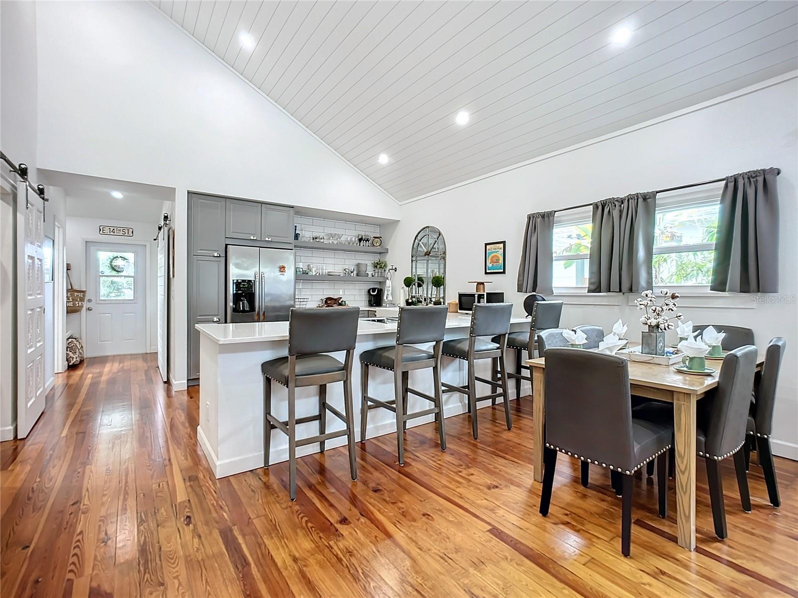 216 MURRAY ST, NEW SMYRNA BEACH, FL, 32168