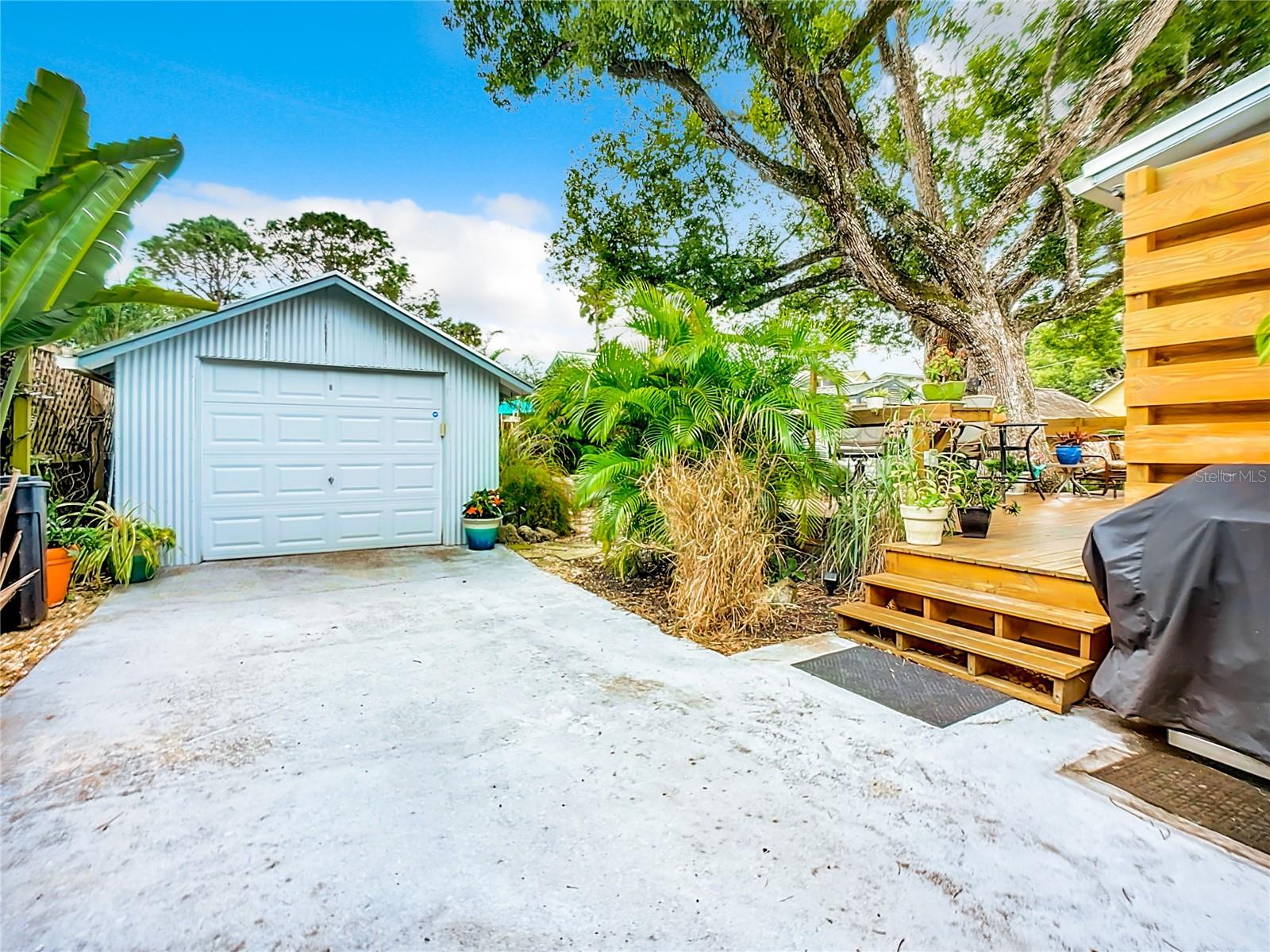 216 MURRAY ST, NEW SMYRNA BEACH, FL, 32168