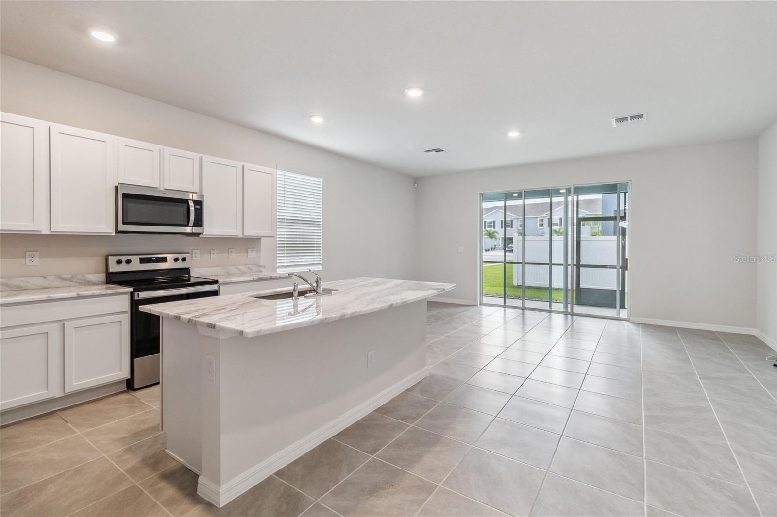 4007 BLUE BANKS LN, BRADENTON, FL, 34208
