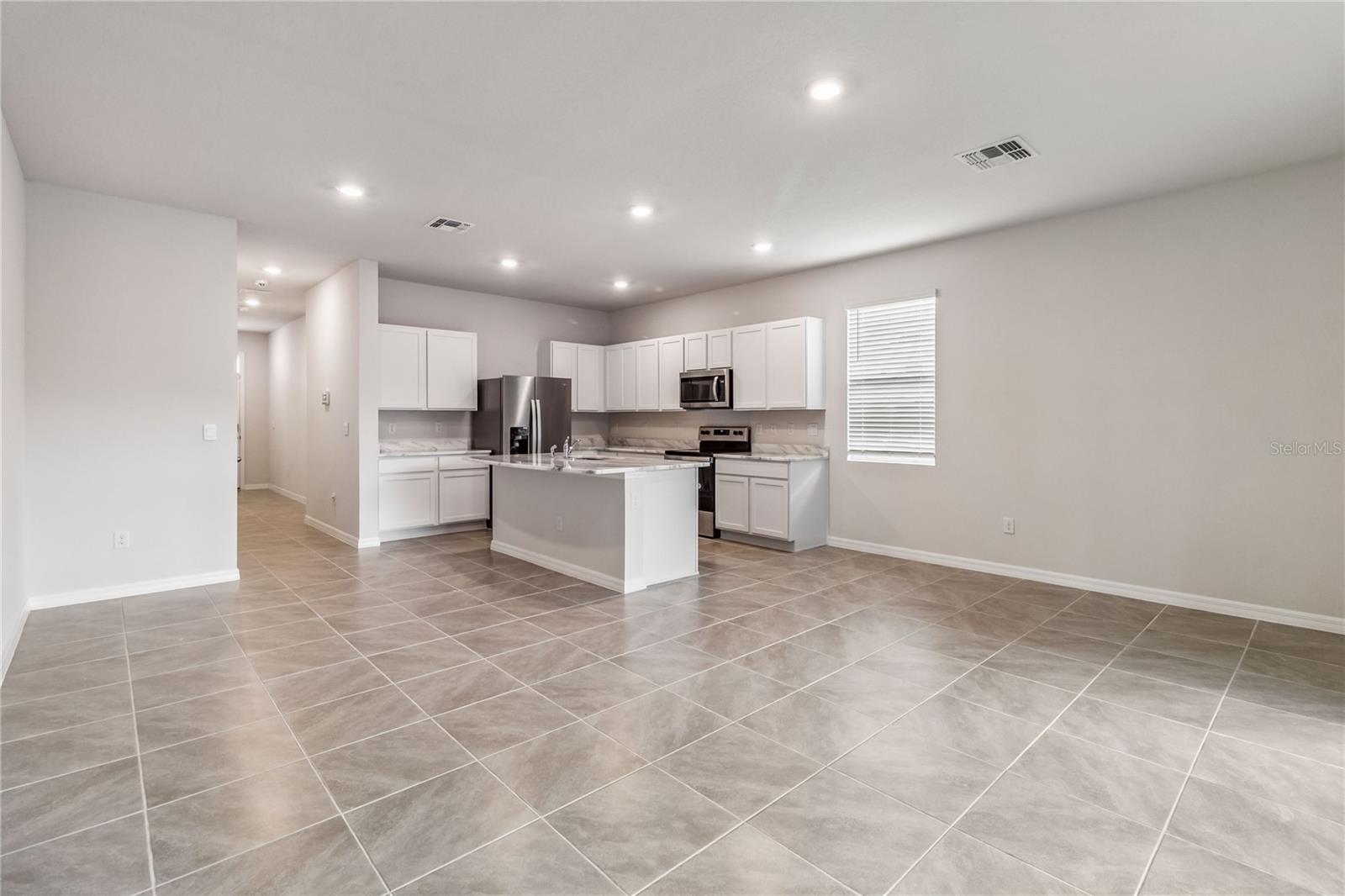 4007 BLUE BANKS LN, BRADENTON, FL, 34208