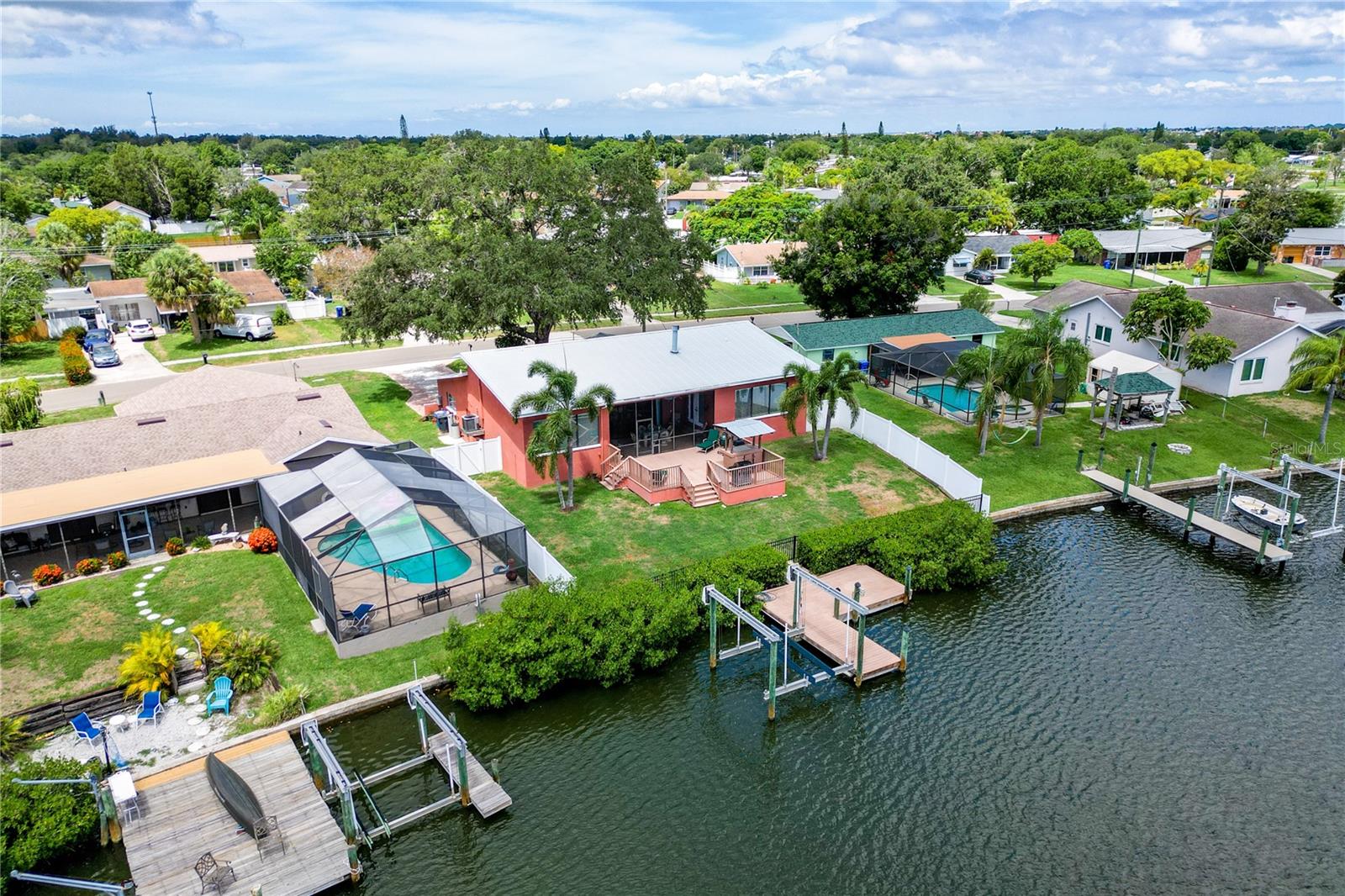 429 FLAMINGO DR, APOLLO BEACH, FL, 33572