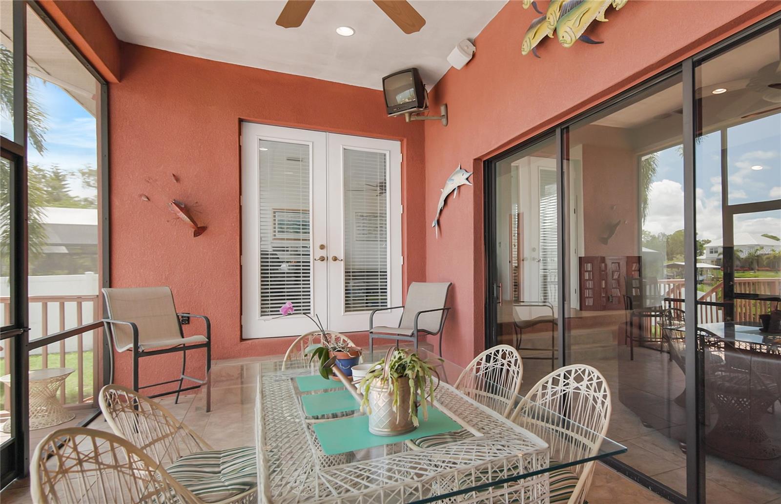 429 FLAMINGO DR, APOLLO BEACH, FL, 33572