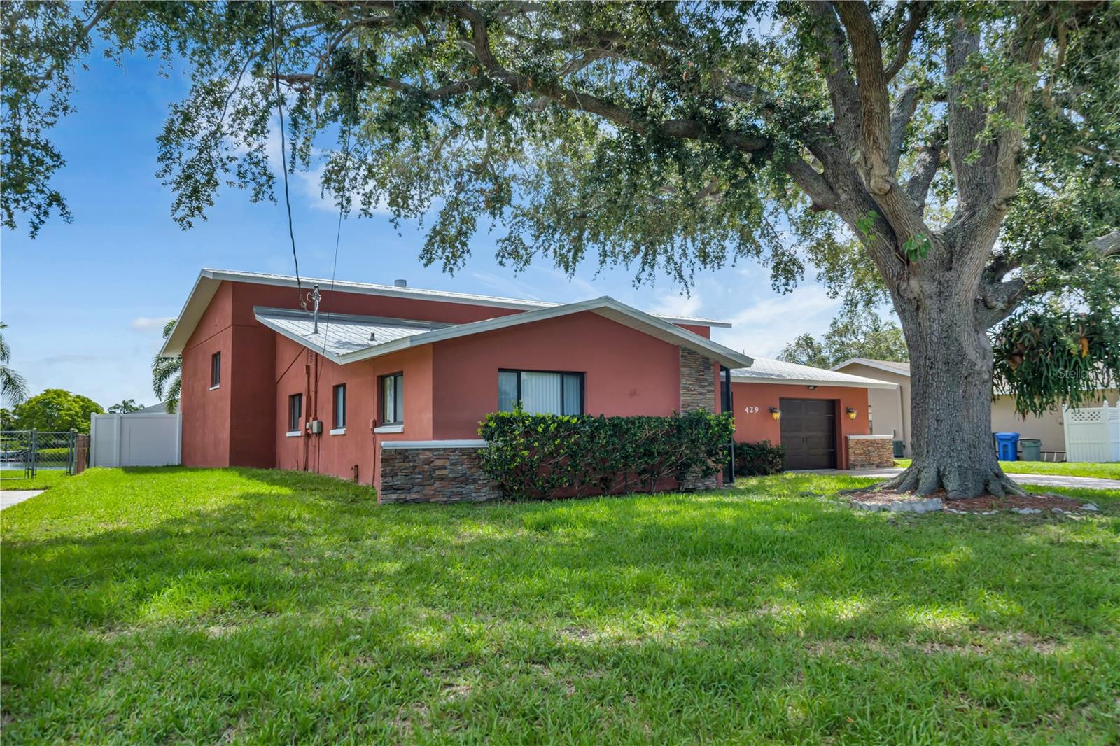 429 FLAMINGO DR, APOLLO BEACH, FL, 33572