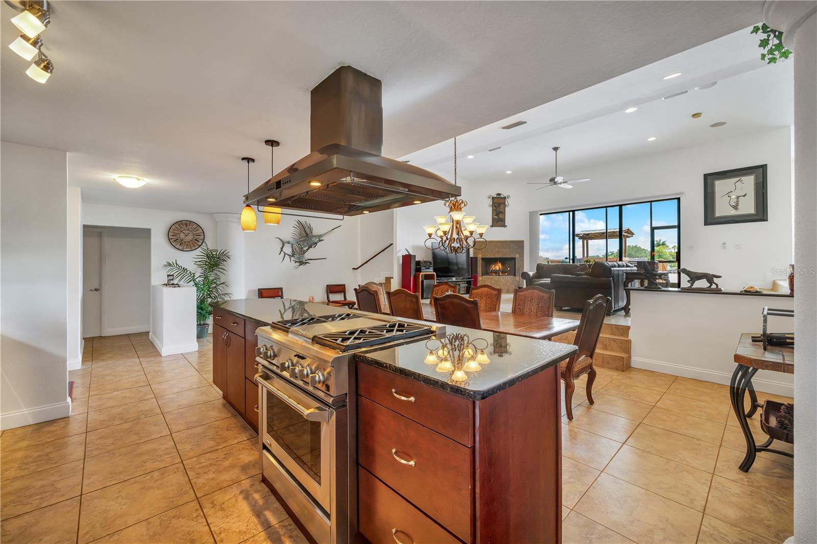 429 FLAMINGO DR, APOLLO BEACH, FL, 33572