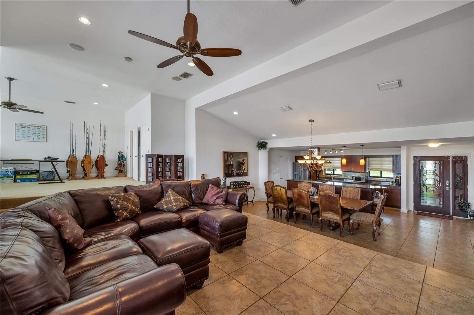 429 FLAMINGO DR, APOLLO BEACH, FL, 33572