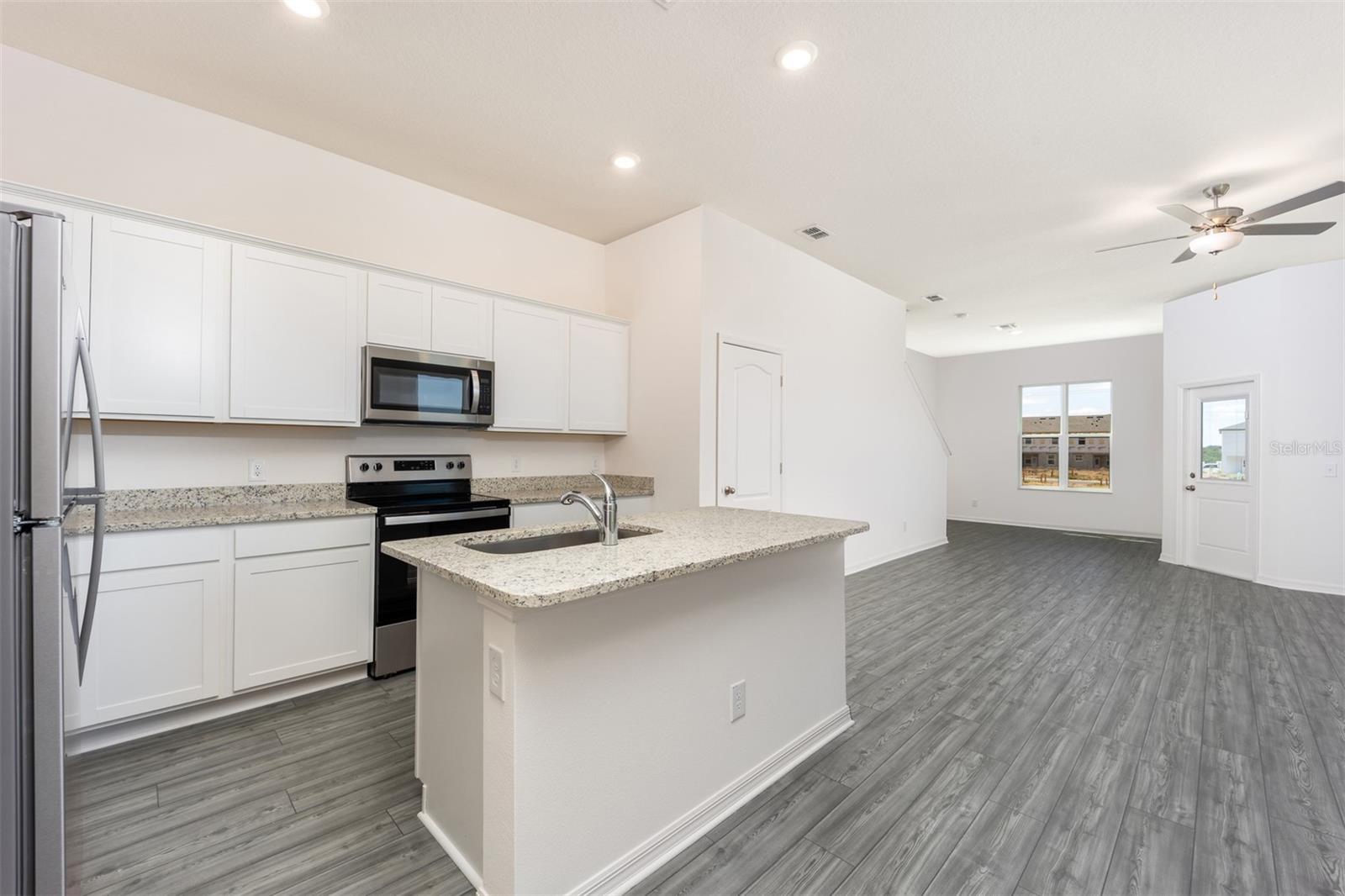 854 POPPY LN, DUNDEE, FL, 33838