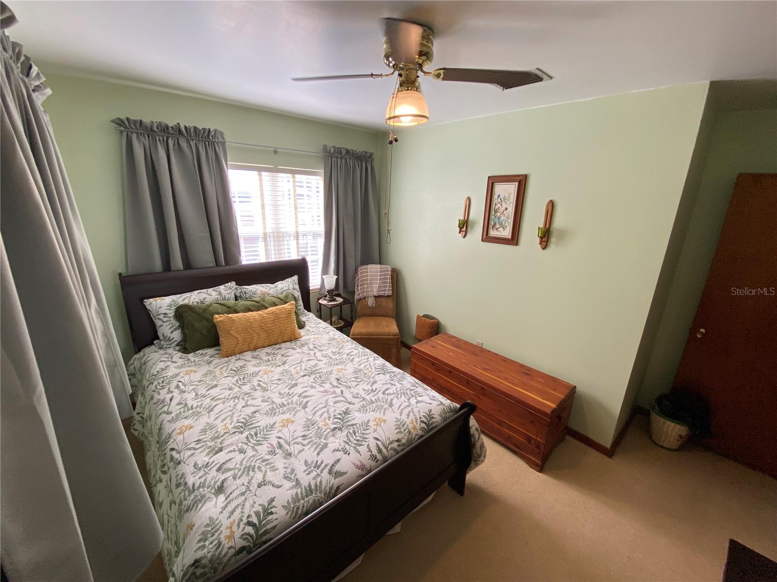 600 NW HOLIDAY DR, LAKE CITY, FL, 32055