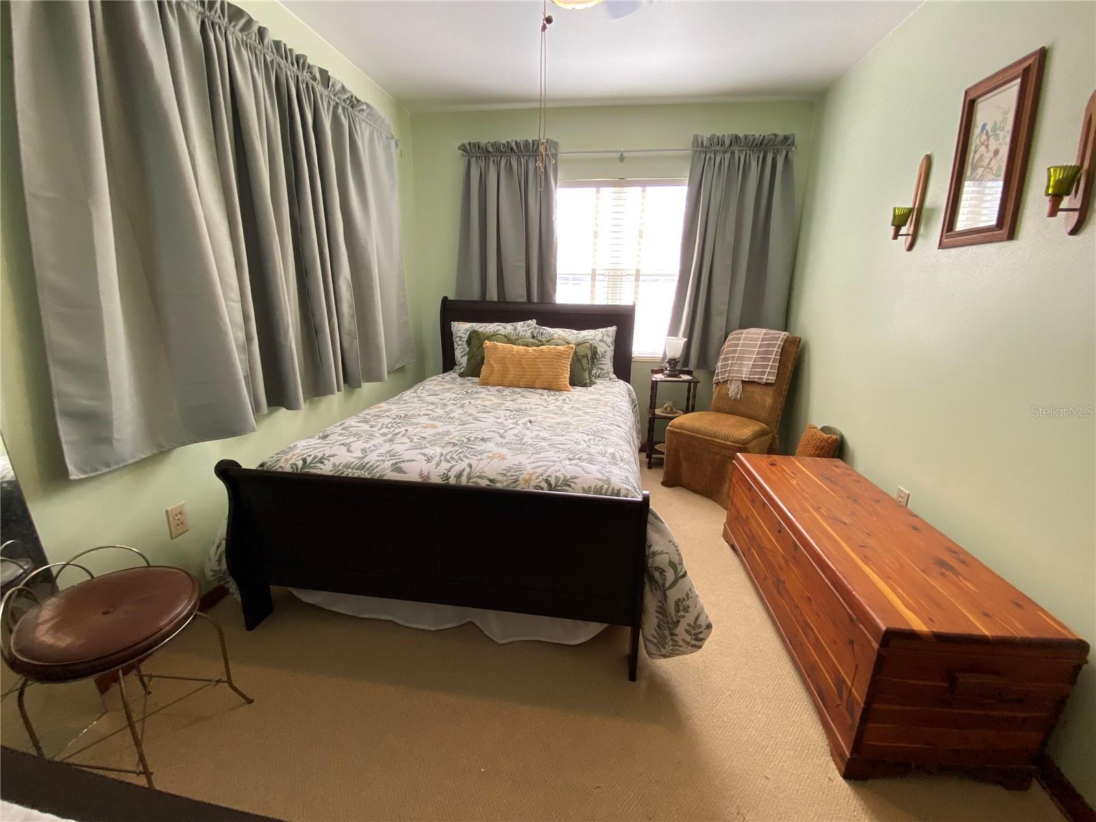 600 NW HOLIDAY DR, LAKE CITY, FL, 32055