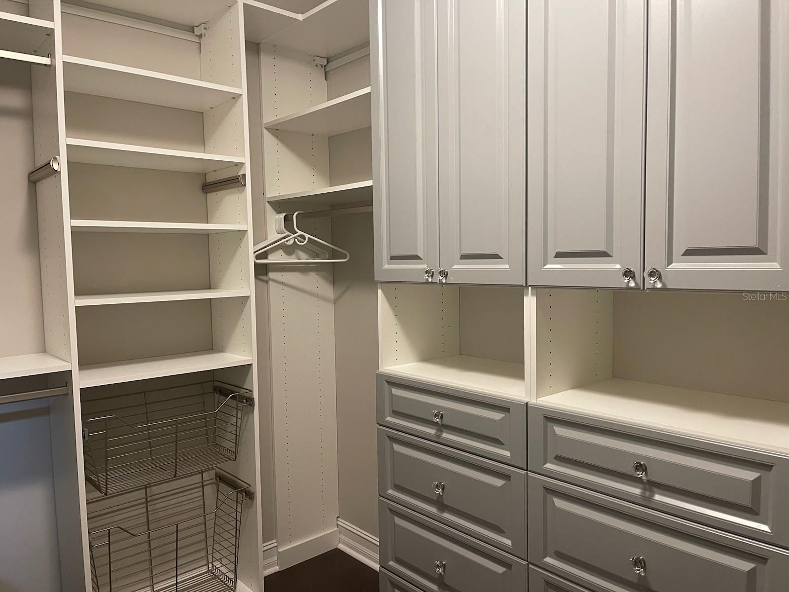 219 MARAVIYA BLVD, NOKOMIS, FL, 34275