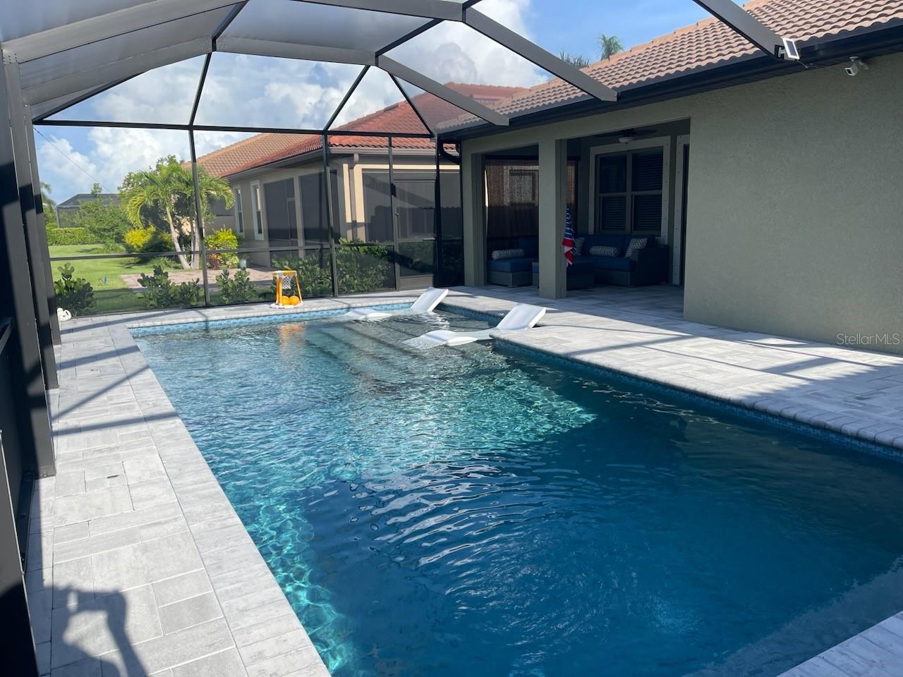 219 MARAVIYA BLVD, NOKOMIS, FL, 34275