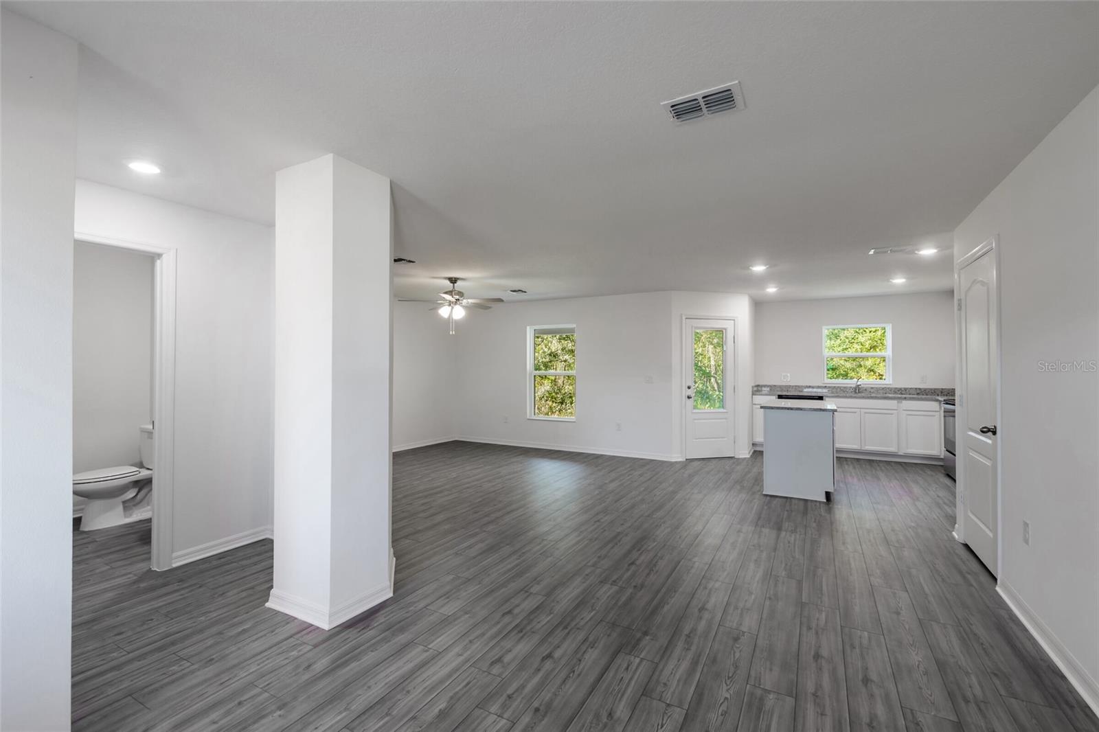 579 BAY LEAF DR, POINCIANA, FL, 34759