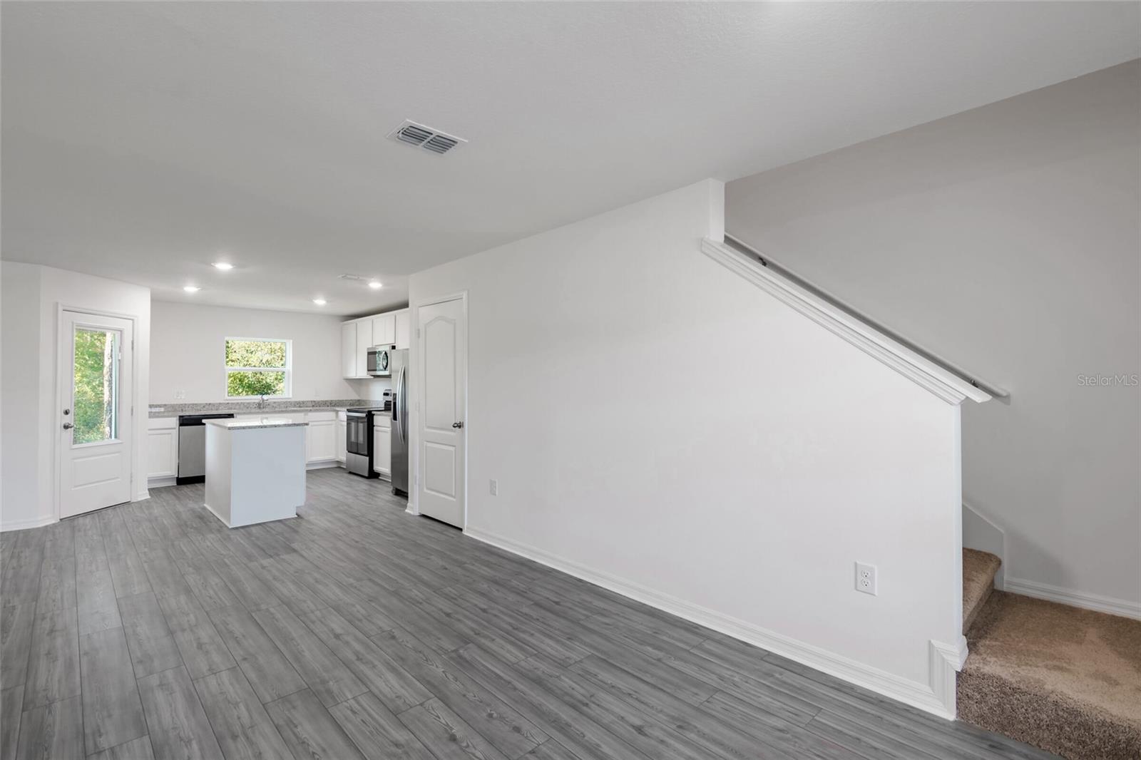 579 BAY LEAF DR, POINCIANA, FL, 34759