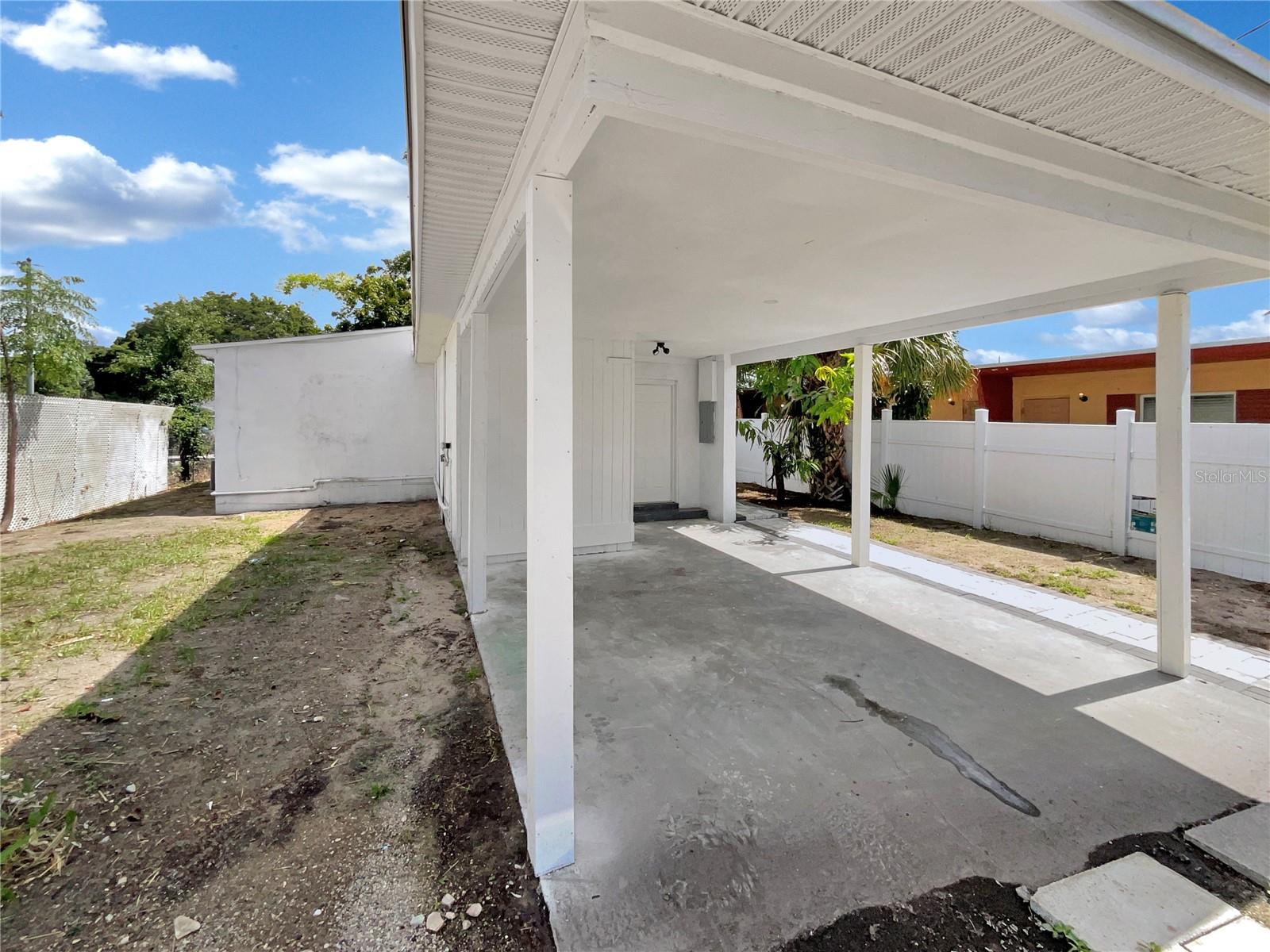 2820 38TH AVE N, ST PETERSBURG, FL, 33713