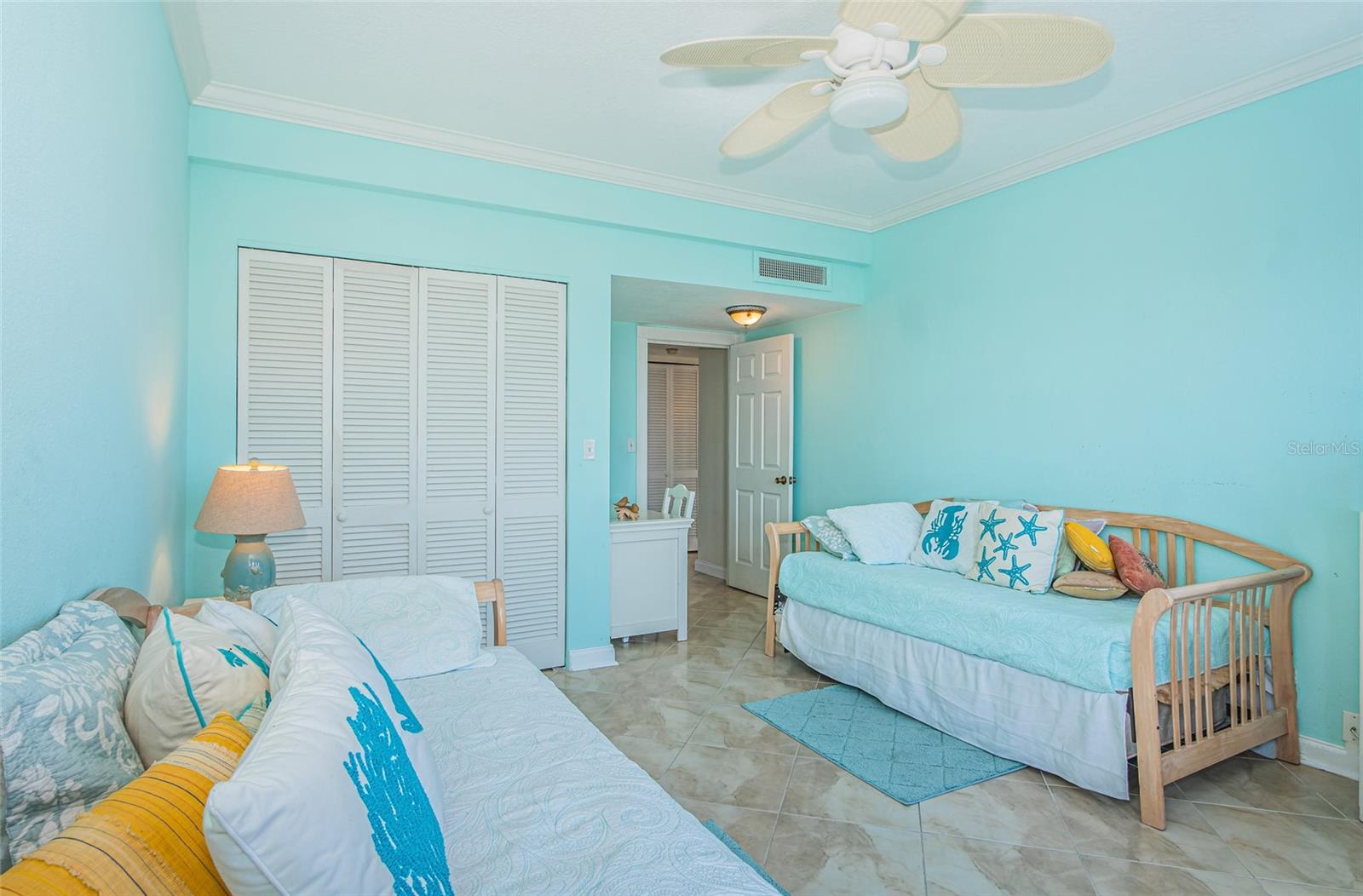880 MANDALAY AVE #C1010, CLEARWATER BEACH, FL, 33767