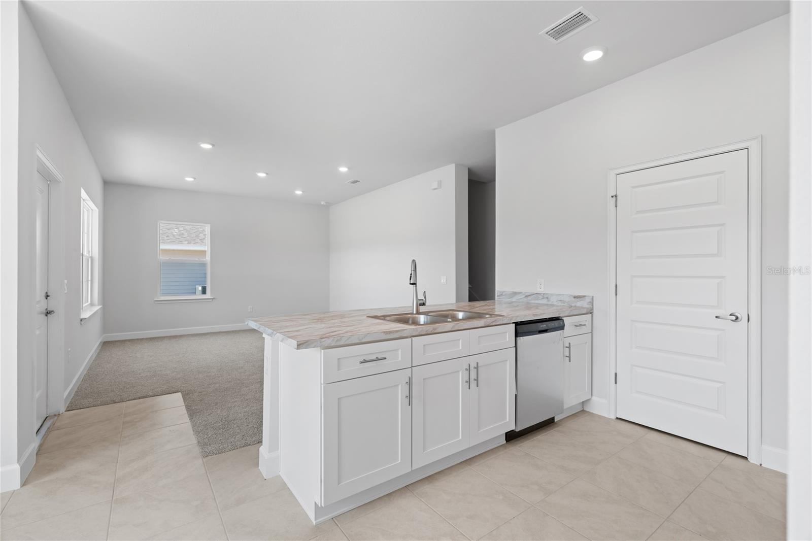 1855 N ROBERTS TRL, BELL, FL, 32619