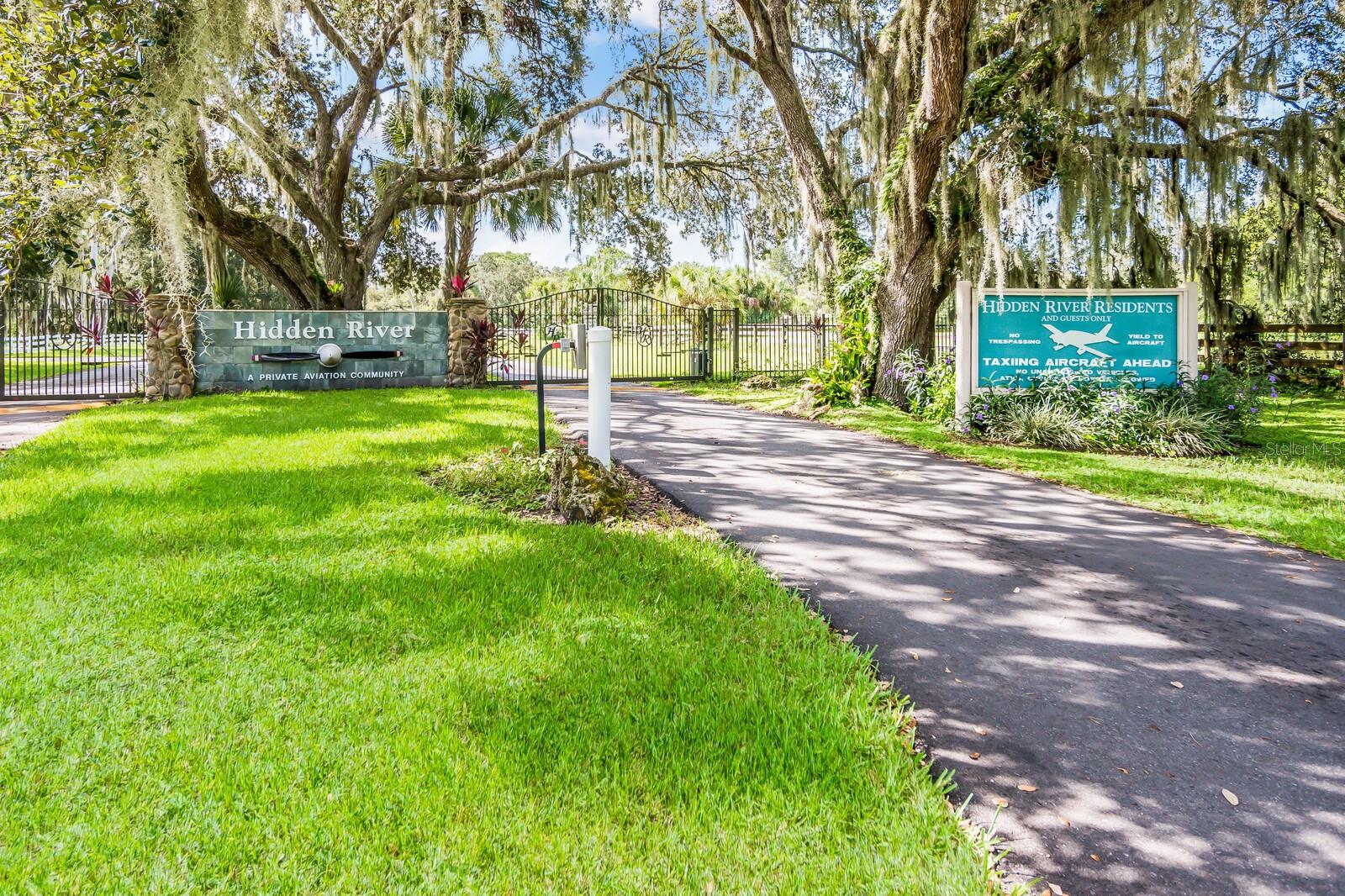 HIDDEN RIVER RD, SARASOTA, FL, 34240