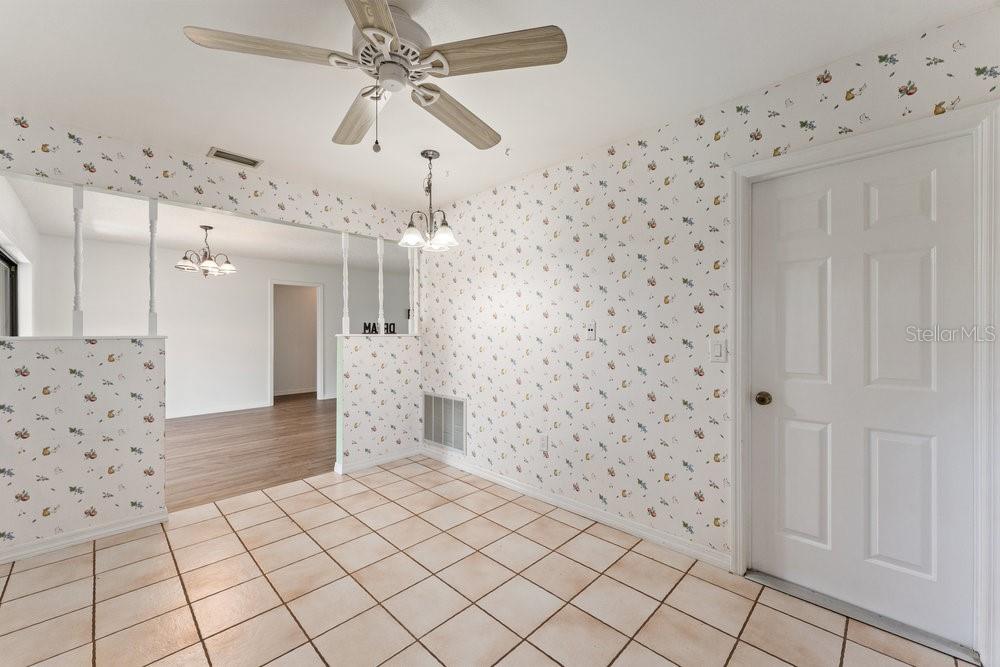607 BROOKLINE AVE, EUSTIS, FL, 32726