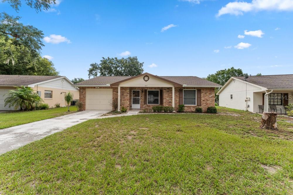 607 BROOKLINE AVE, EUSTIS, FL, 32726