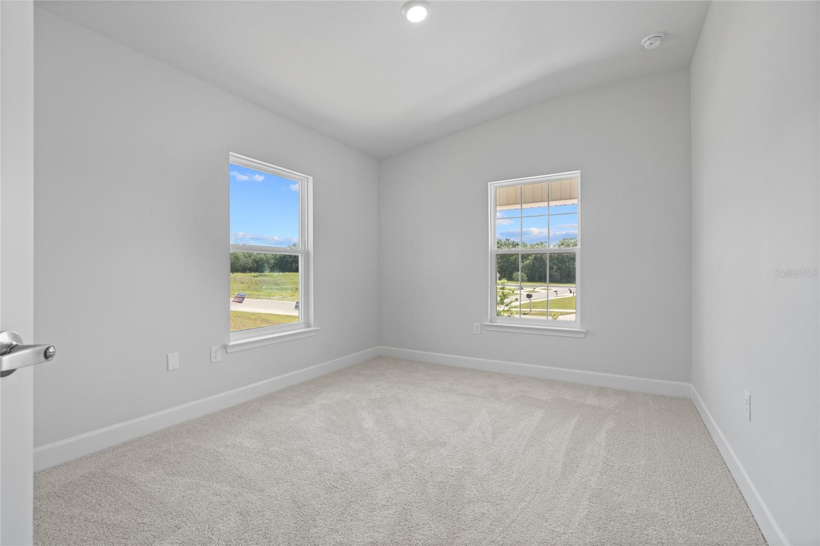 1955 N ROBERTS TRL, BELL, FL, 32619