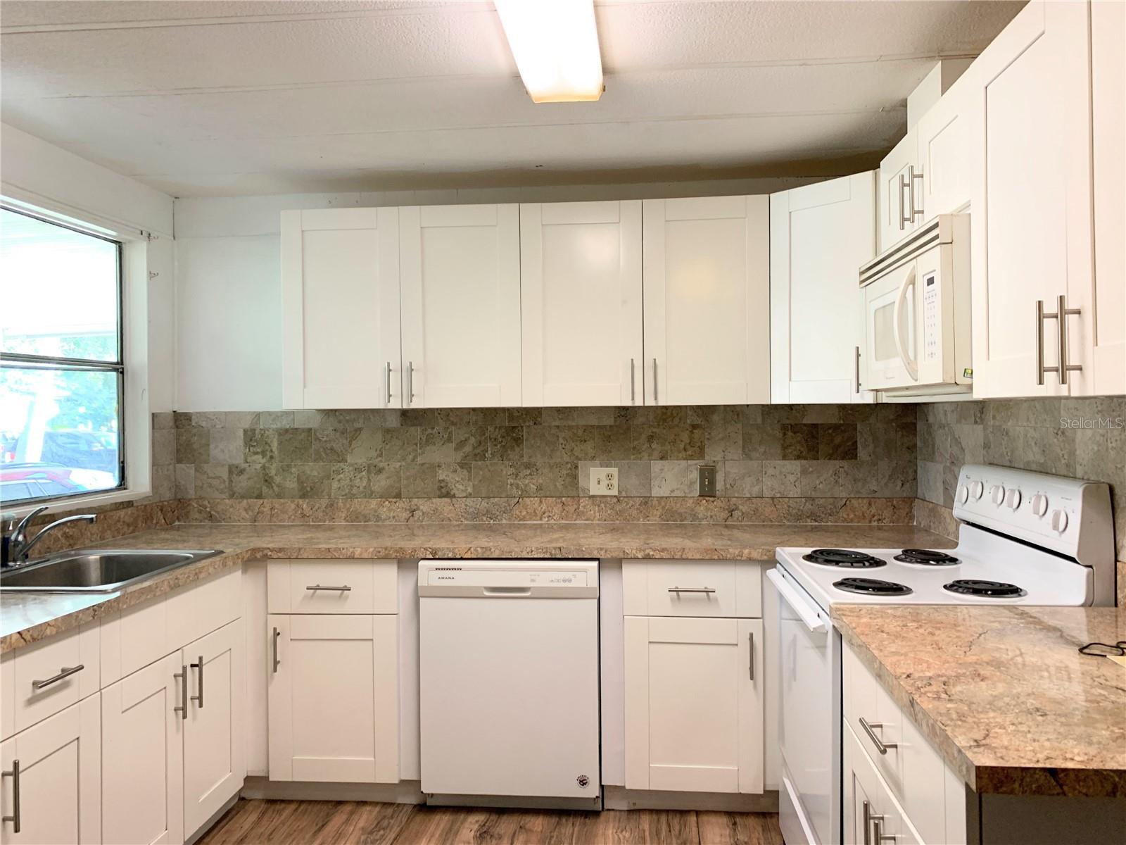 611 SABAL AVE, CLEWISTON, FL, 33440