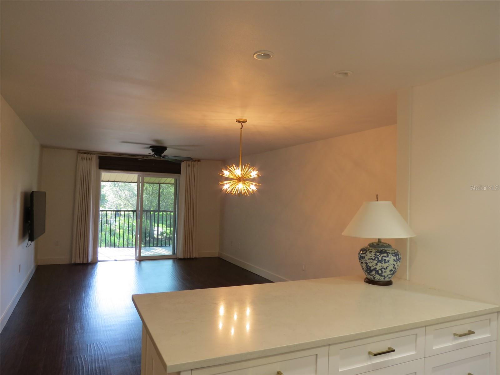 972 LA COSTA CIR #6, SARASOTA, FL, 34237