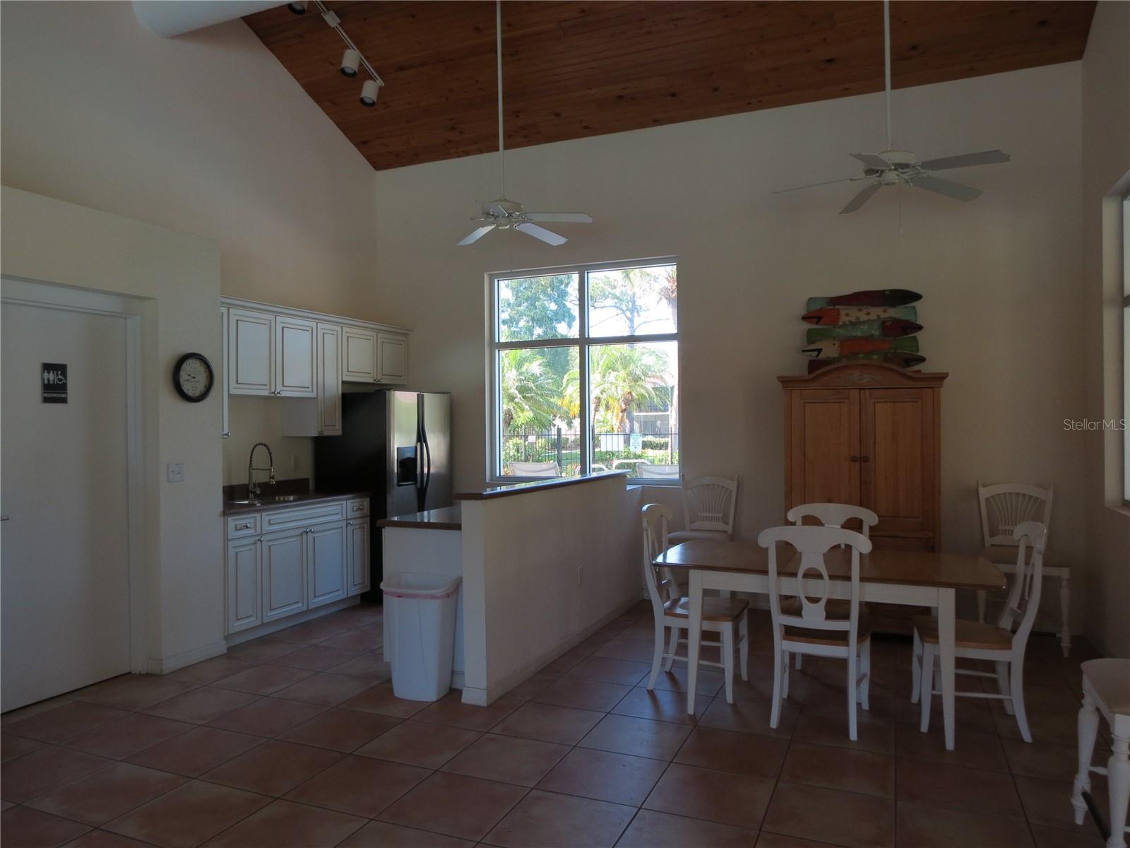 972 LA COSTA CIR #6, SARASOTA, FL, 34237
