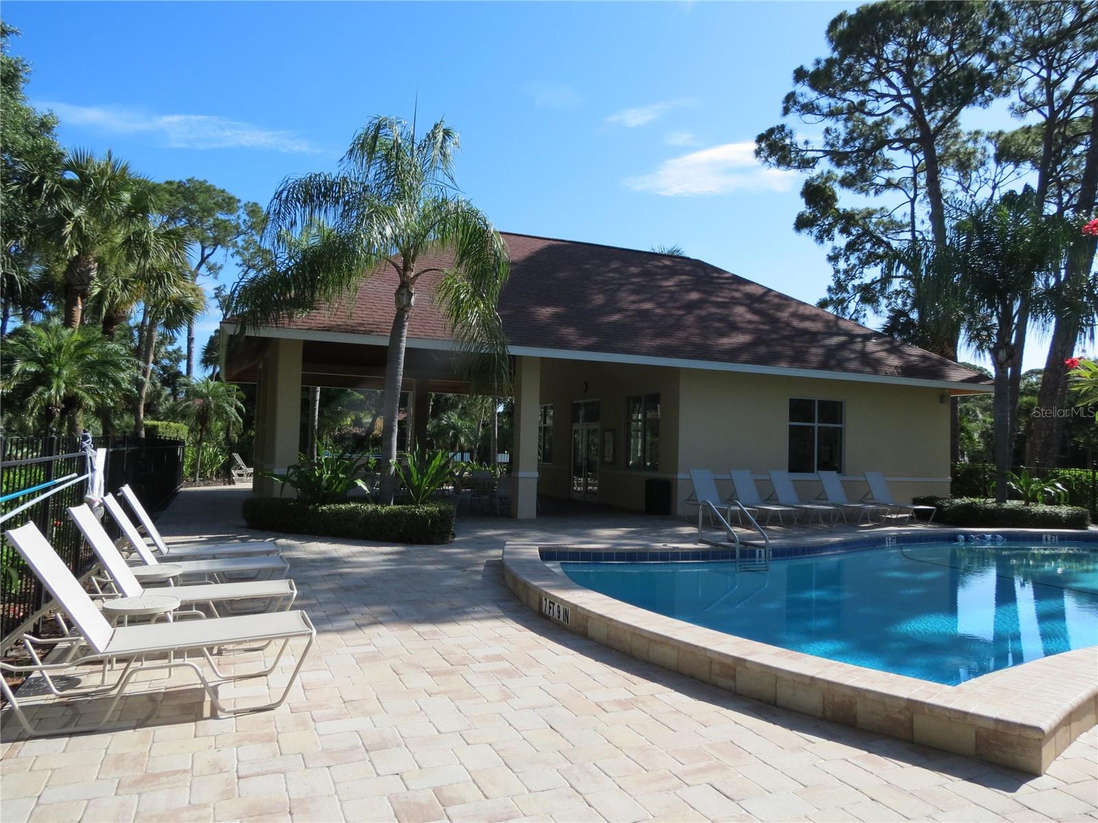 972 LA COSTA CIR #6, SARASOTA, FL, 34237