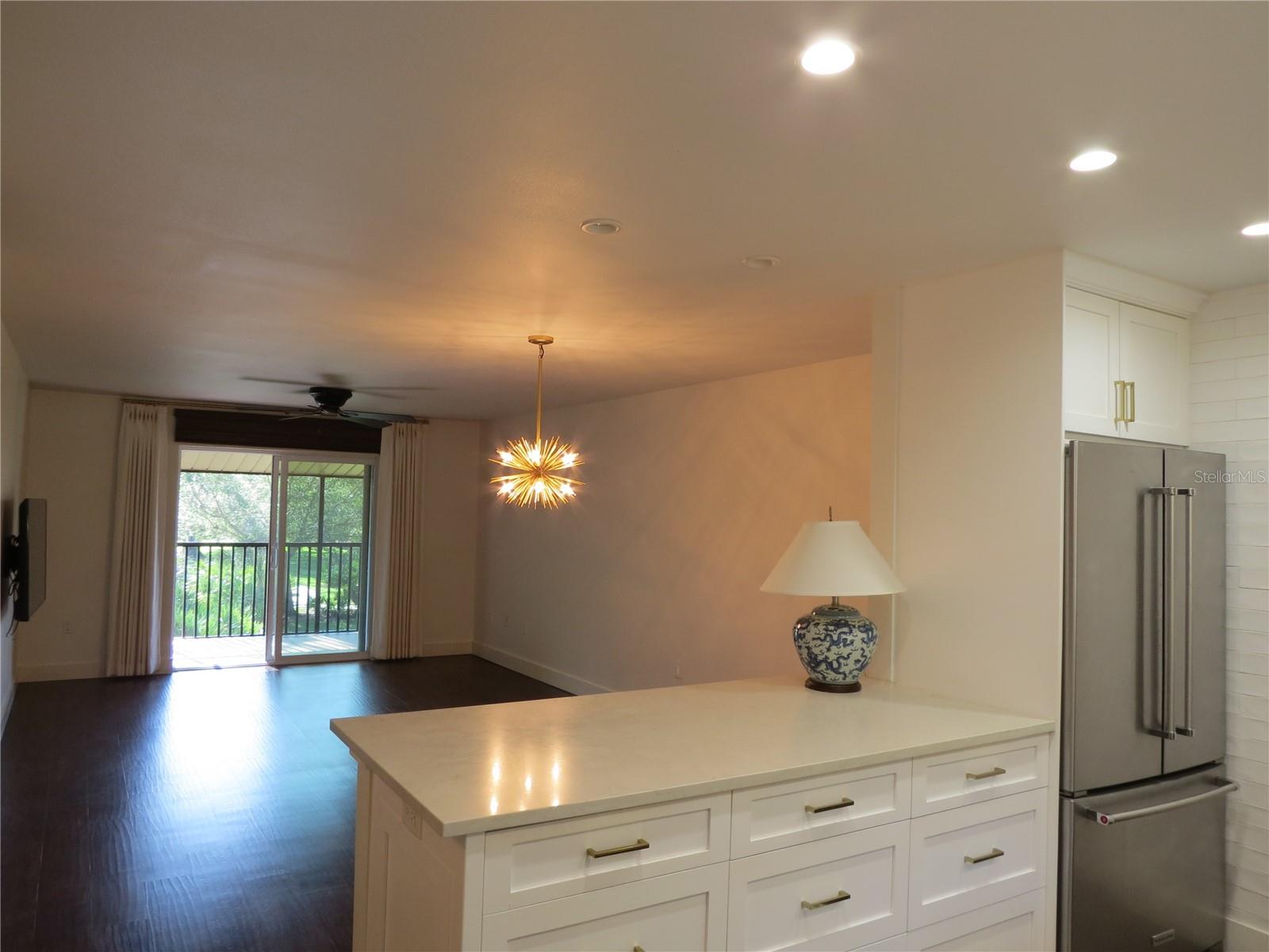972 LA COSTA CIR #6, SARASOTA, FL, 34237