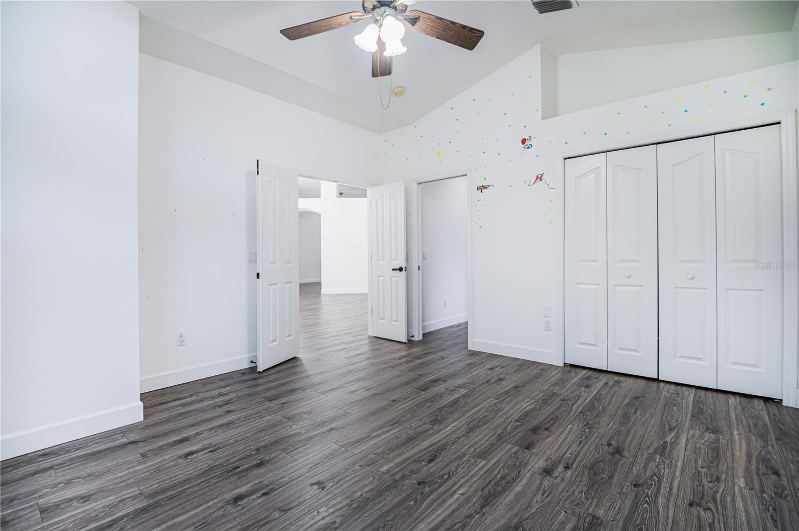 6120 CEZANNE AVE, LUTZ, FL, 33558