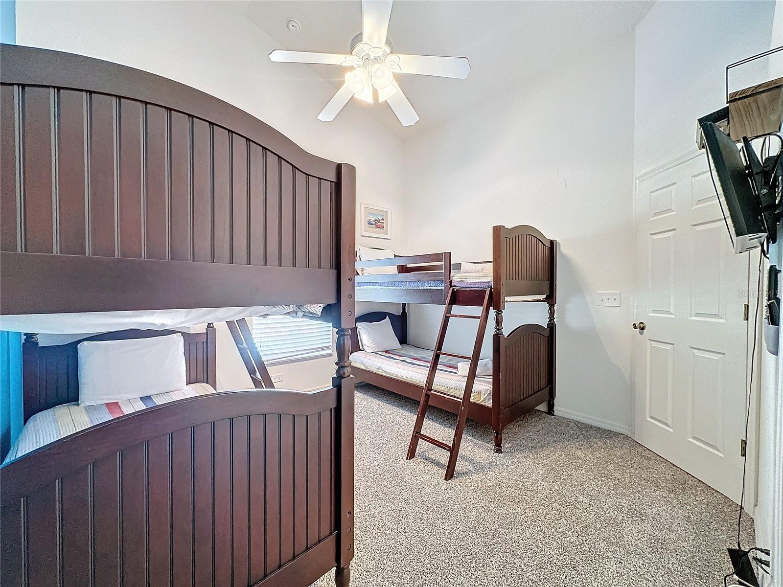 1058 ORANGE COSMOS BLVD, DAVENPORT, FL, 33837