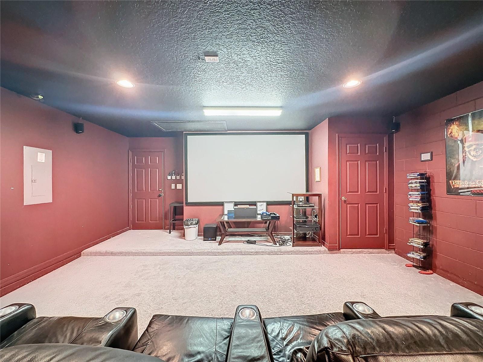 1058 ORANGE COSMOS BLVD, DAVENPORT, FL, 33837