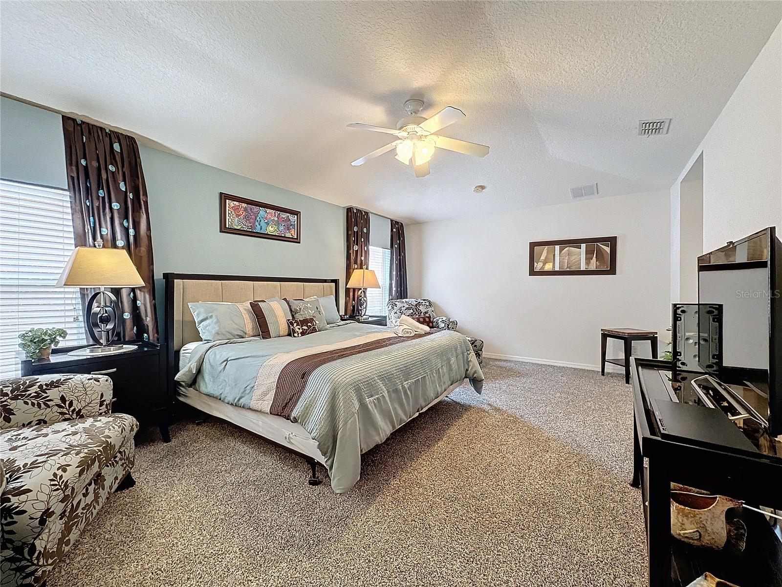 1058 ORANGE COSMOS BLVD, DAVENPORT, FL, 33837