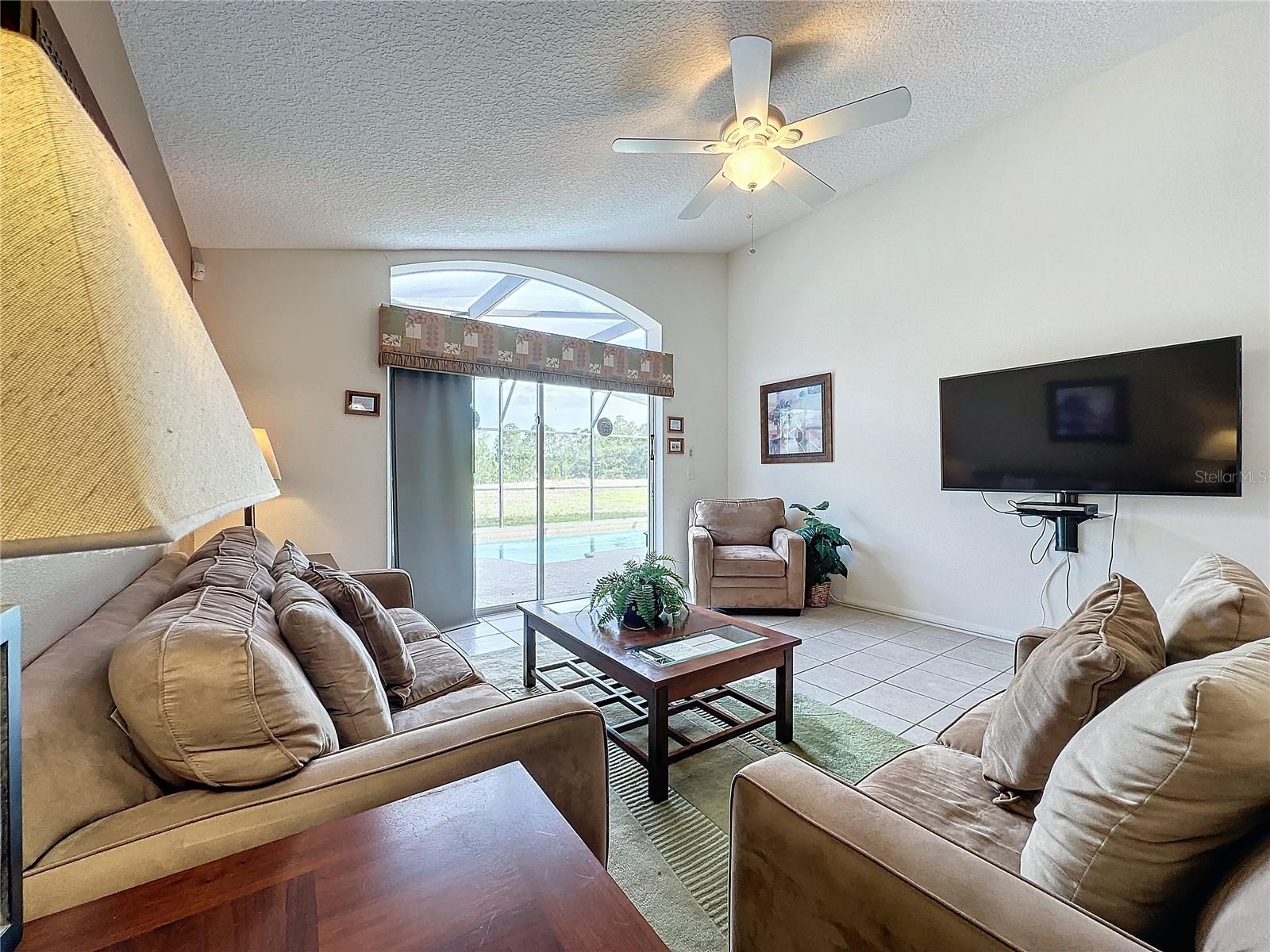 1058 ORANGE COSMOS BLVD, DAVENPORT, FL, 33837