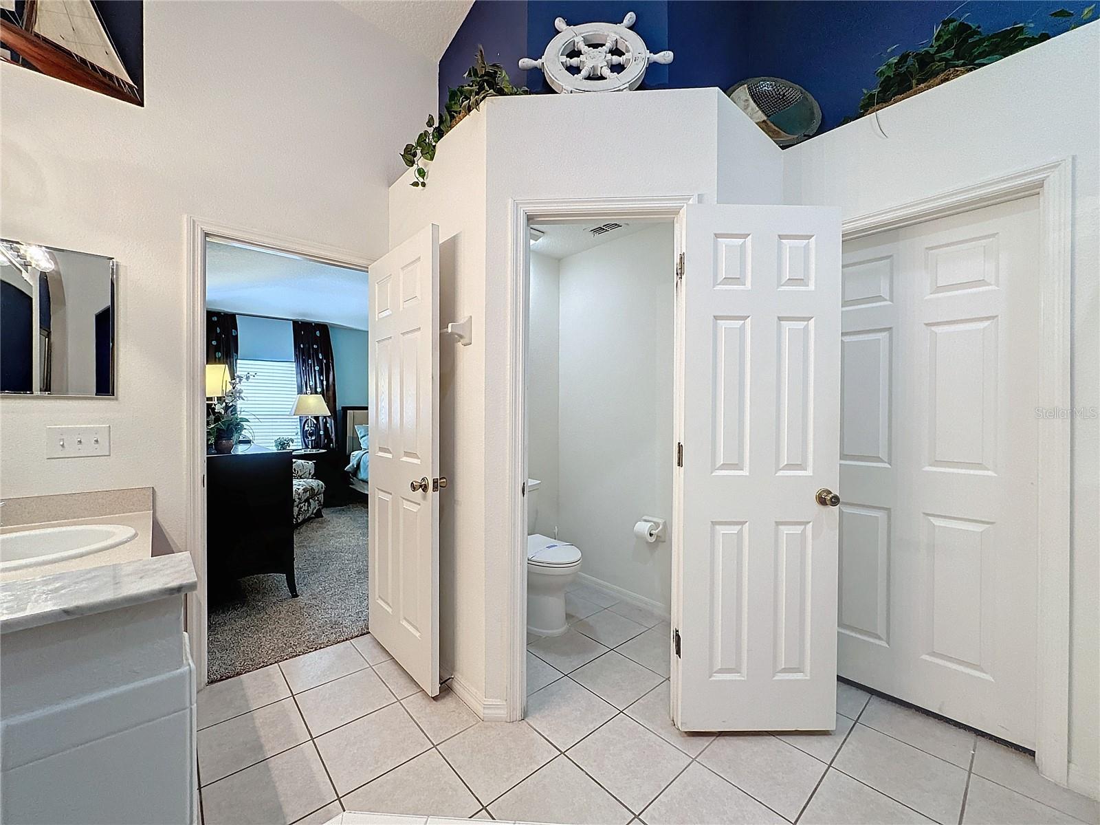 1058 ORANGE COSMOS BLVD, DAVENPORT, FL, 33837