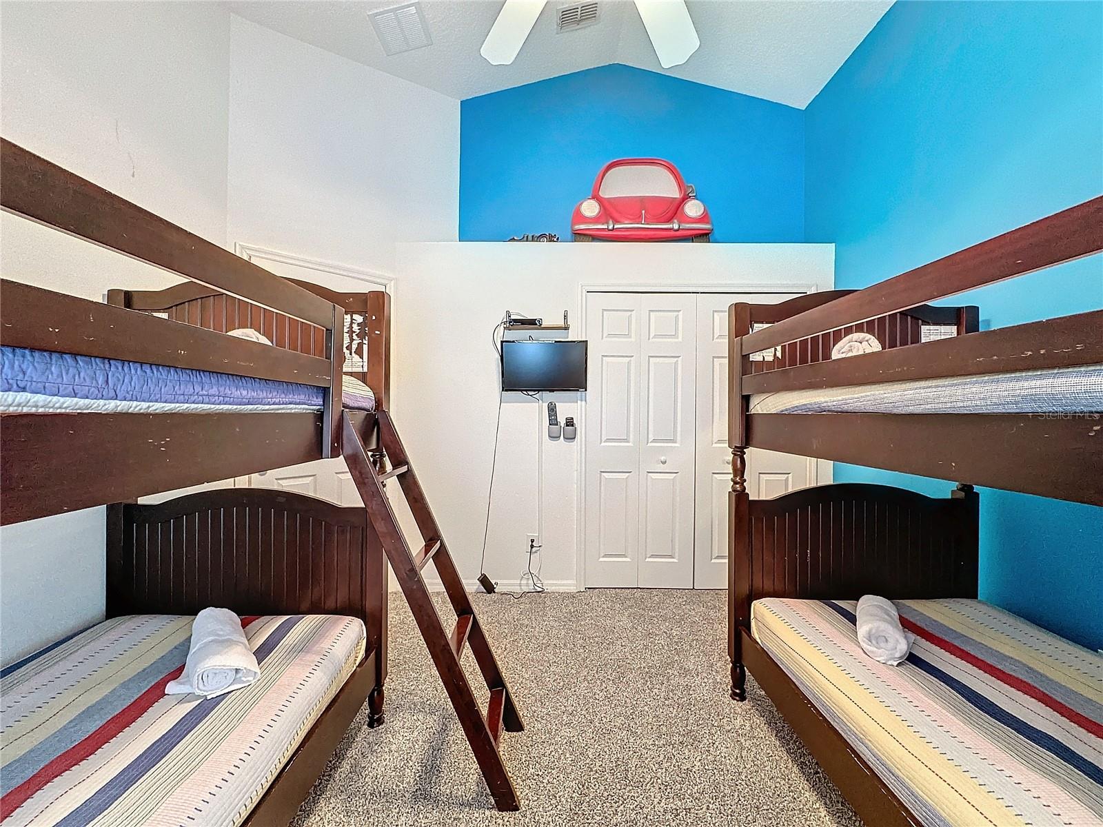 1058 ORANGE COSMOS BLVD, DAVENPORT, FL, 33837