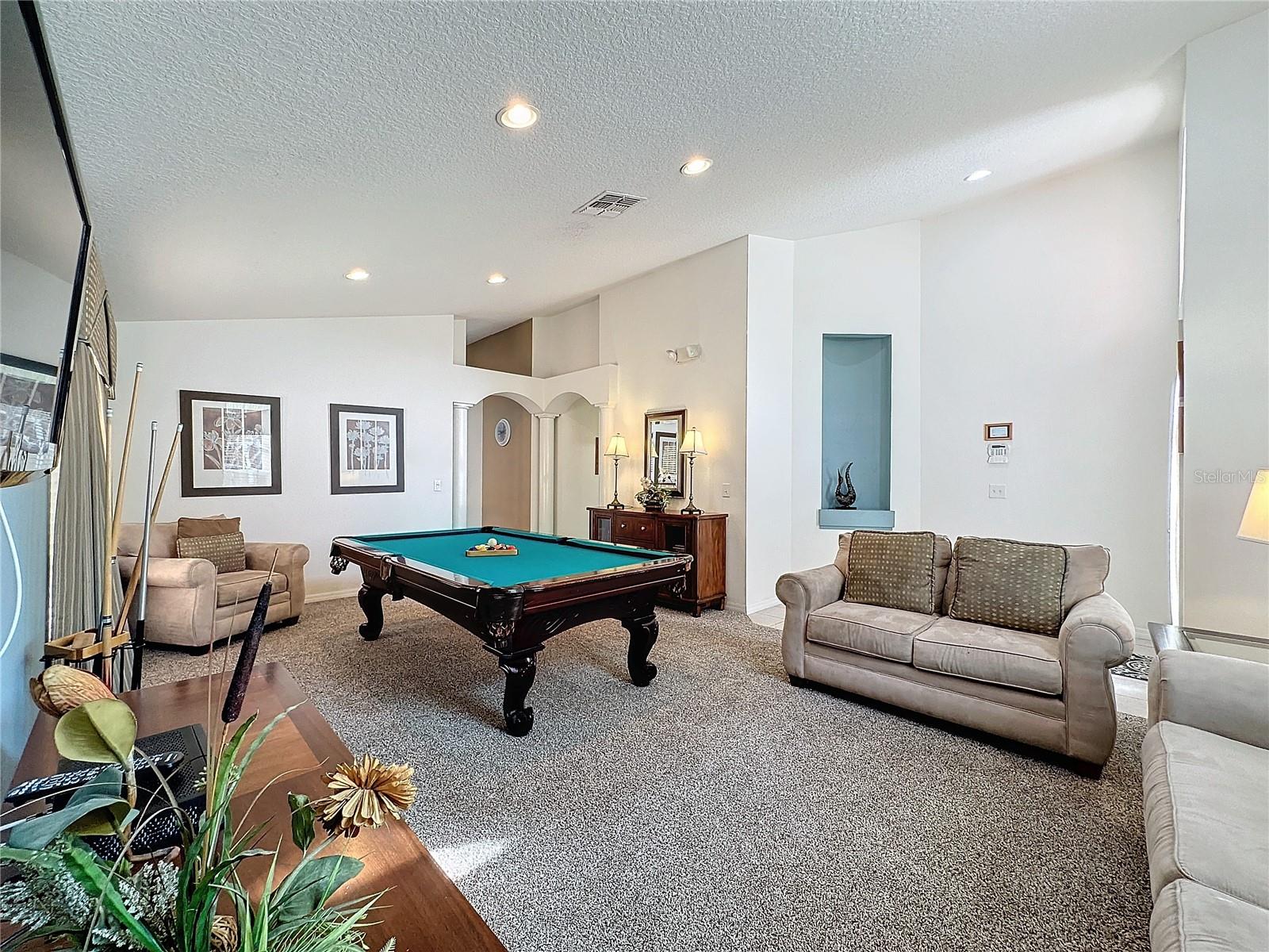1058 ORANGE COSMOS BLVD, DAVENPORT, FL, 33837