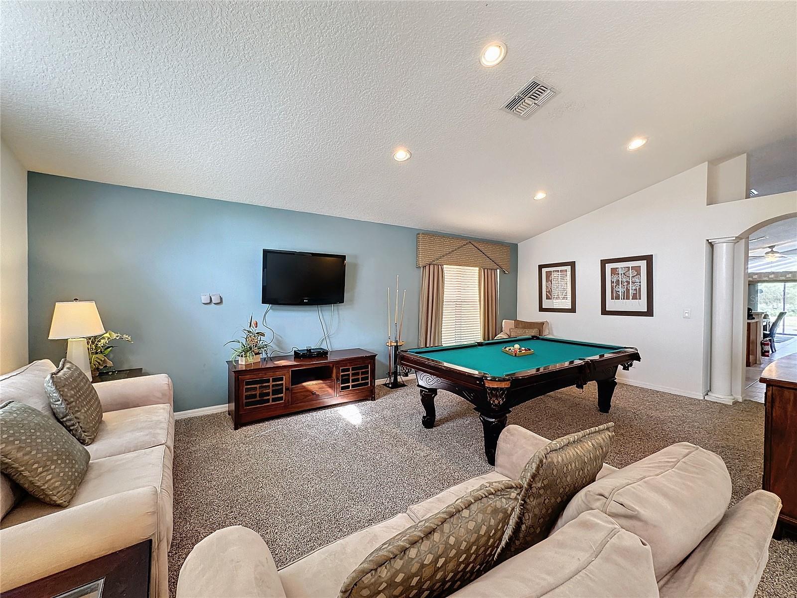 1058 ORANGE COSMOS BLVD, DAVENPORT, FL, 33837