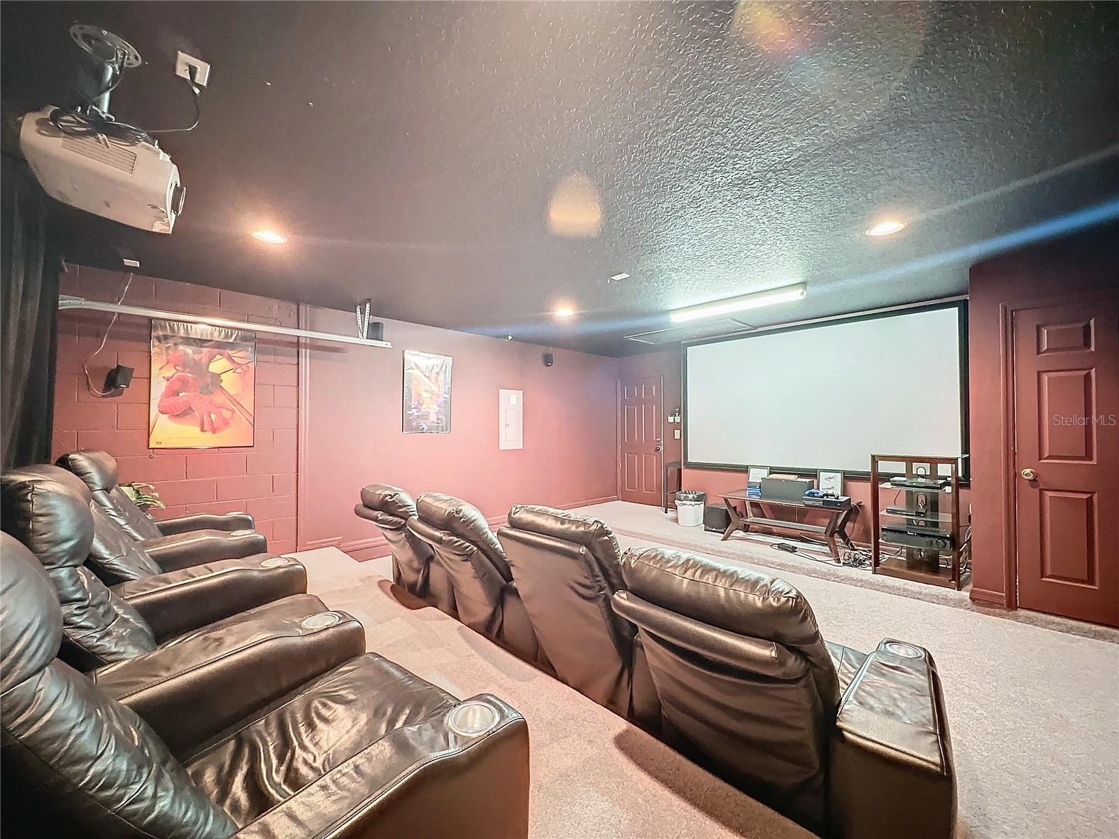 1058 ORANGE COSMOS BLVD, DAVENPORT, FL, 33837