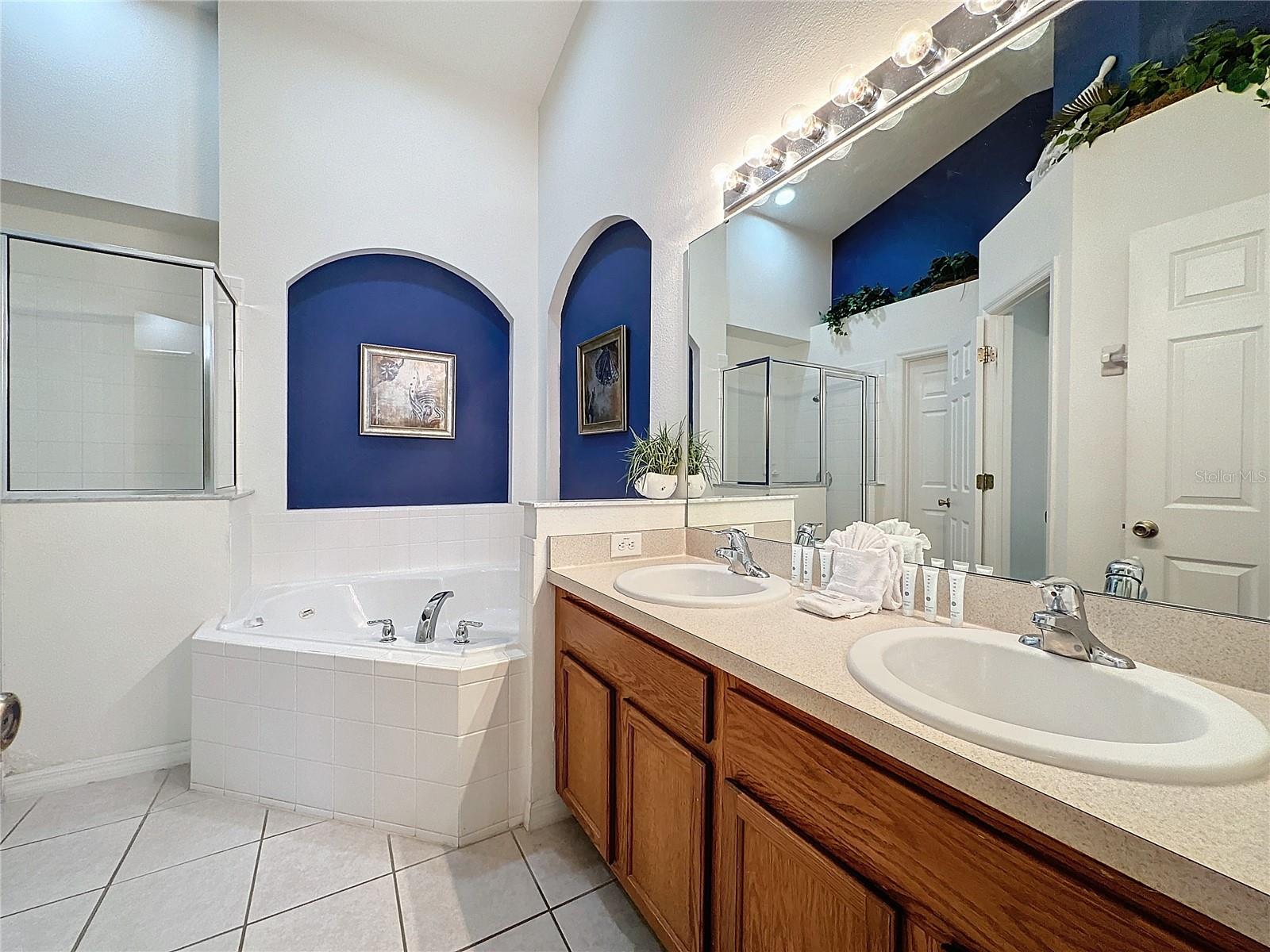 1058 ORANGE COSMOS BLVD, DAVENPORT, FL, 33837