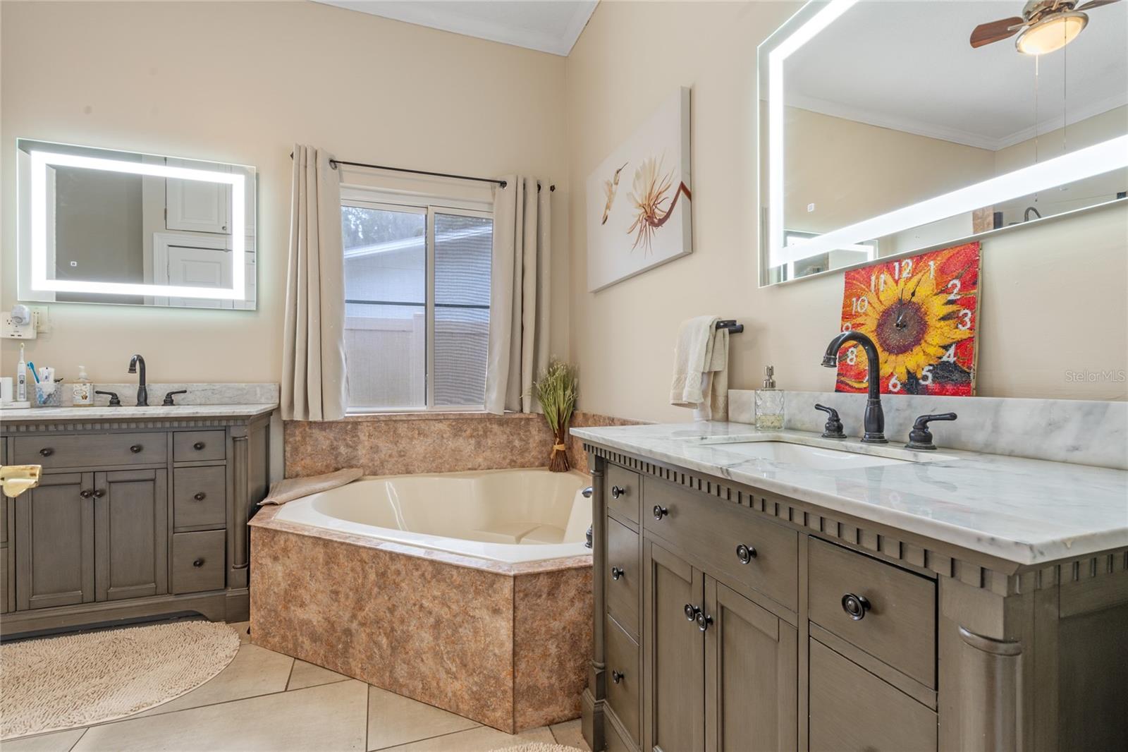 33412 E LAKE JOANNA DR, EUSTIS, FL, 32736