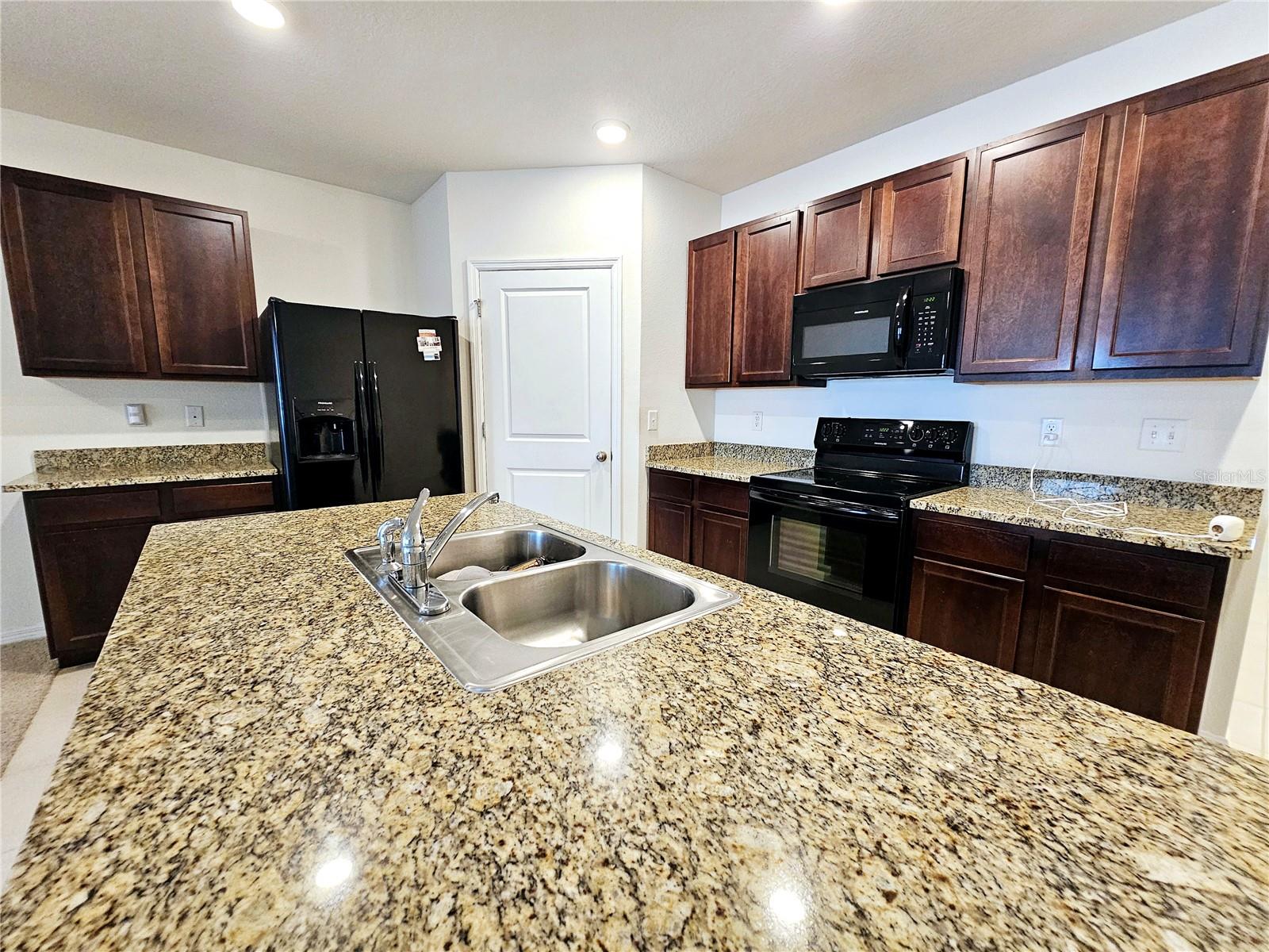12021 GILLINGHAM HARBOR LN, GIBSONTON, FL, 33534