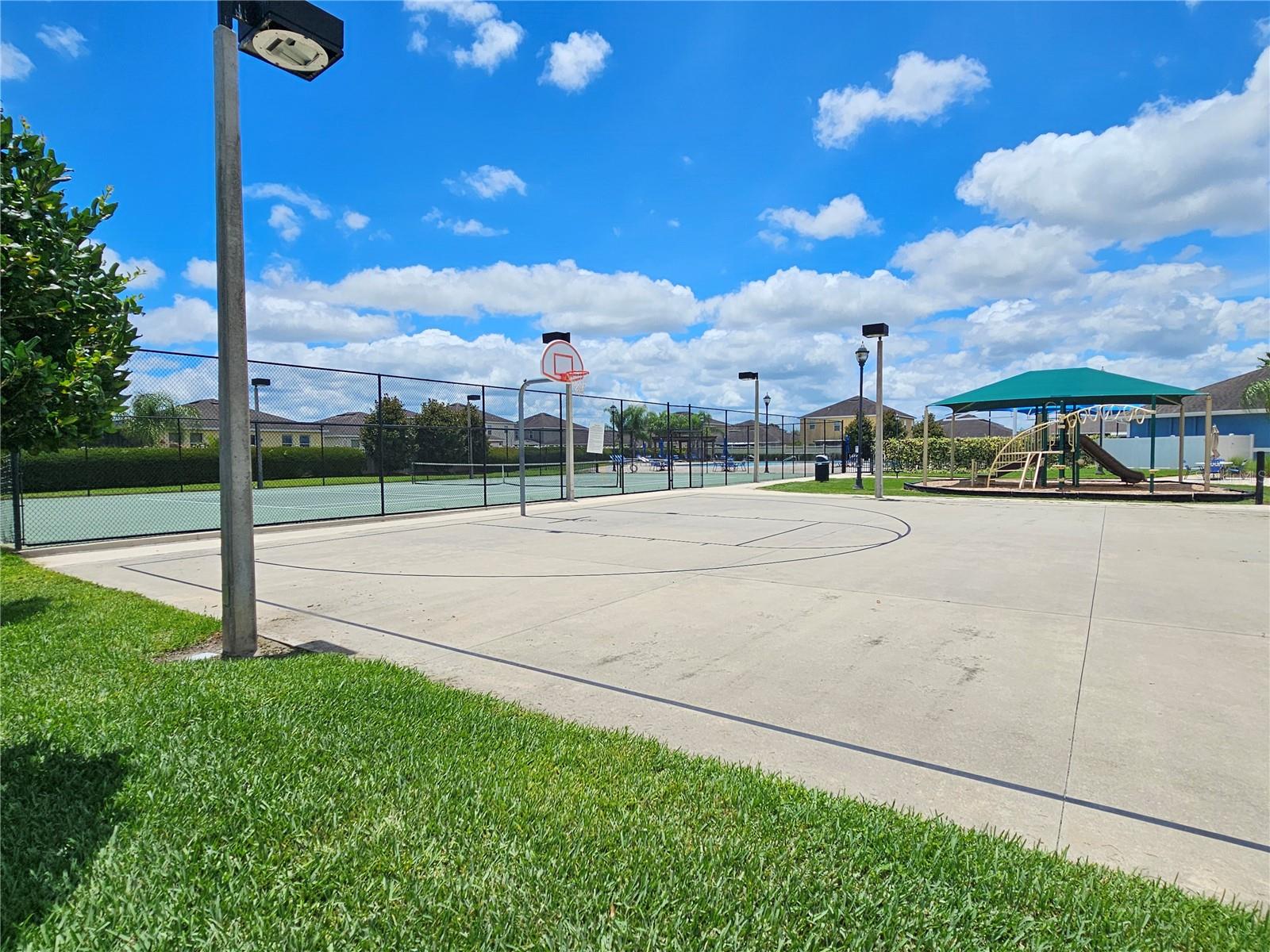 12021 GILLINGHAM HARBOR LN, GIBSONTON, FL, 33534