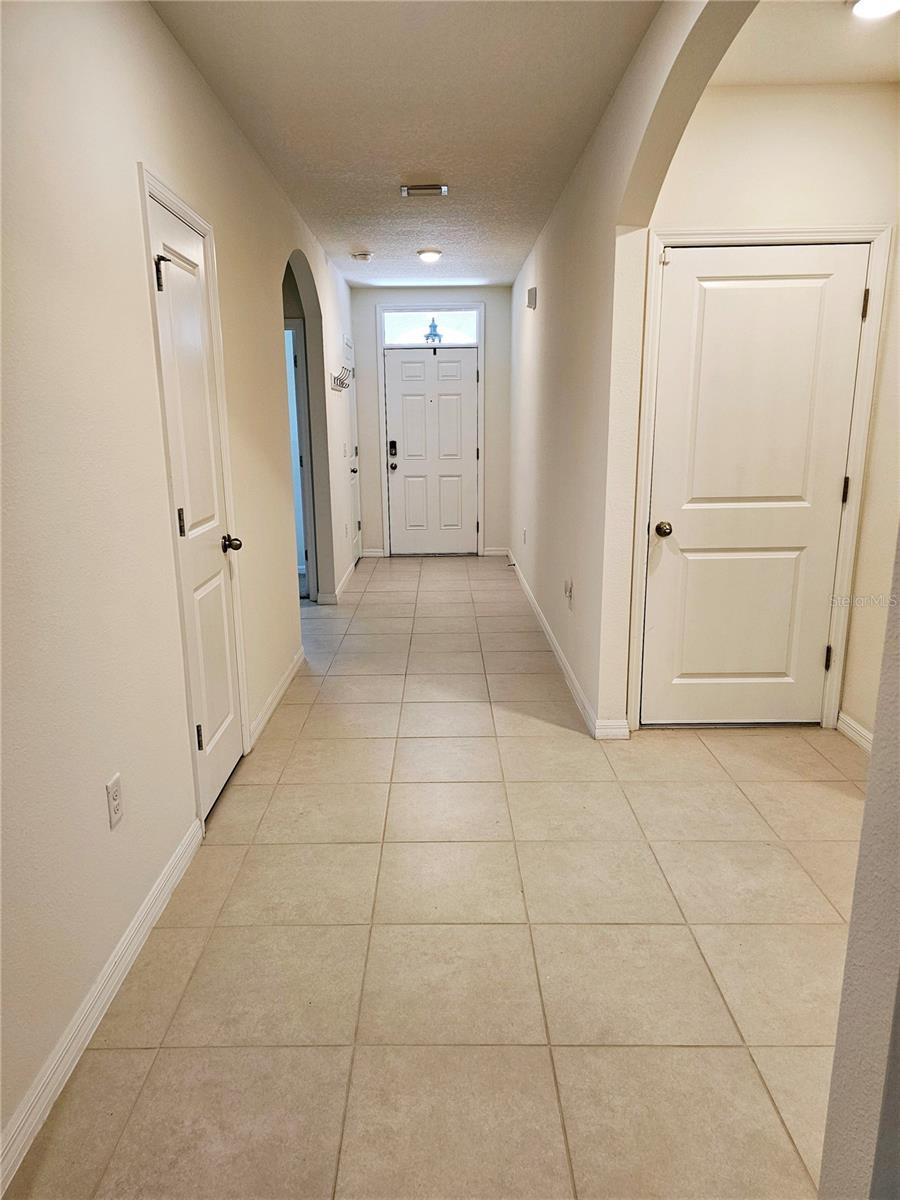 12021 GILLINGHAM HARBOR LN, GIBSONTON, FL, 33534