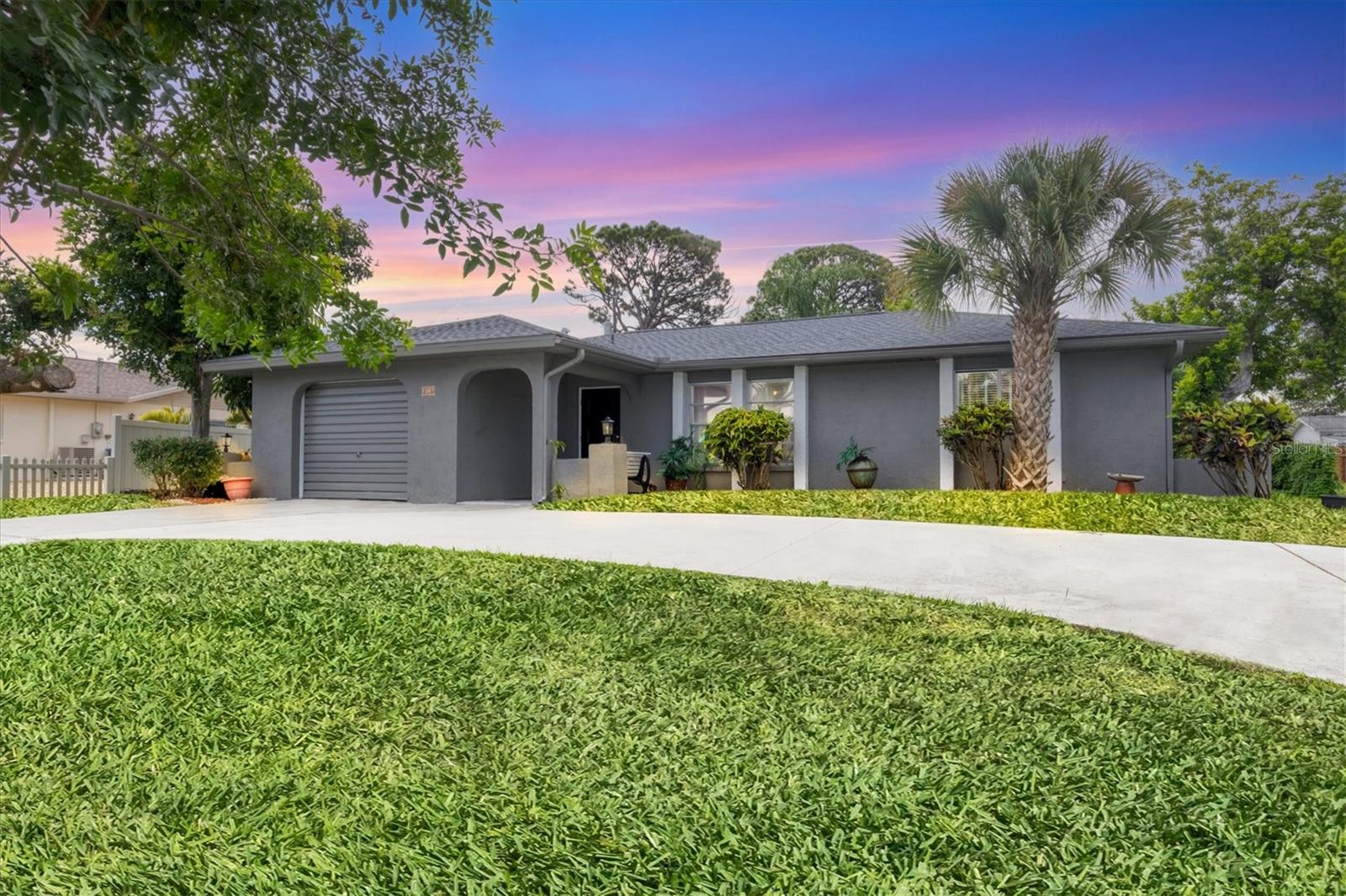 1087 W BAFFIN DR, VENICE, FL, 34293