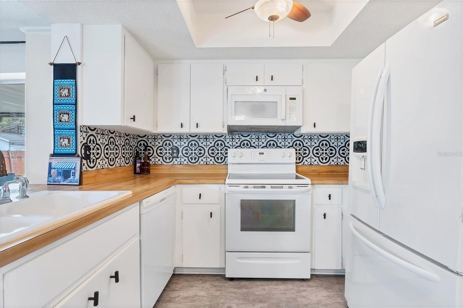 1087 W BAFFIN DR, VENICE, FL, 34293